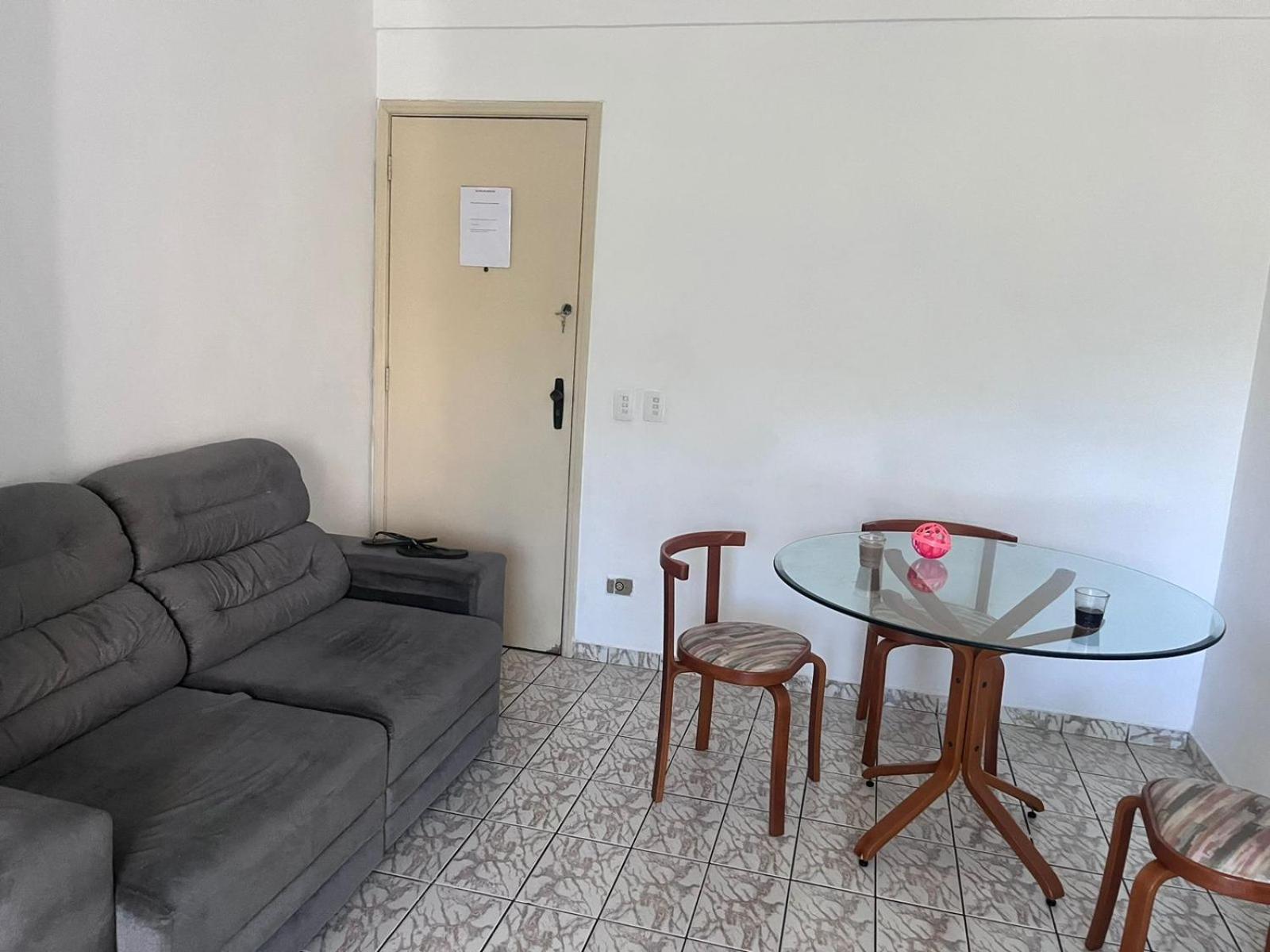 Apartamento com piscina 1 quarto de até 6 pessoas - Guarujá com Maquina Lavar Roupa