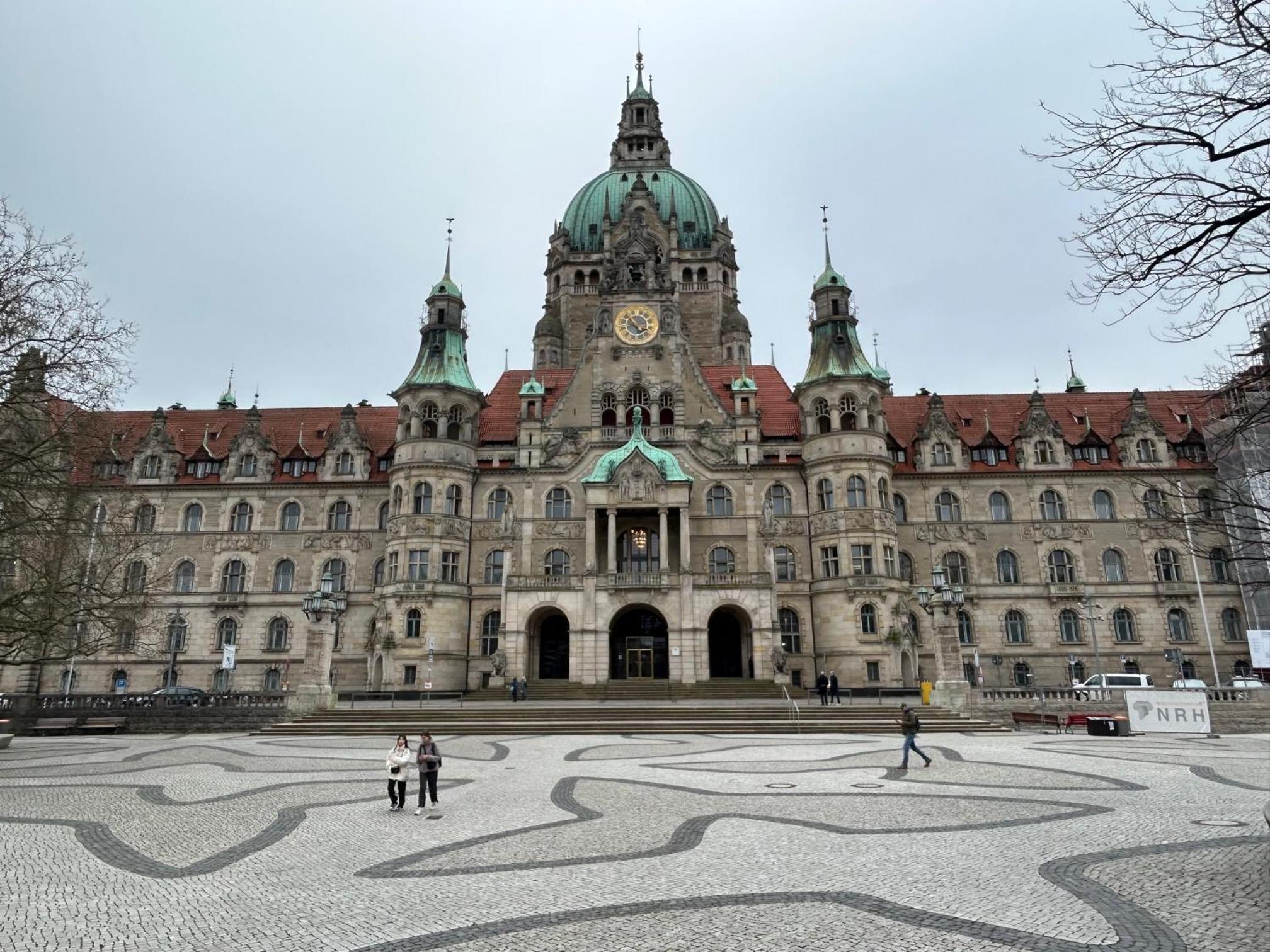 EICH-Penthouse, zentral am Stadtwald mit Ausblick über die Stadt, 24h self check-in, Netflix, DisneyPlus