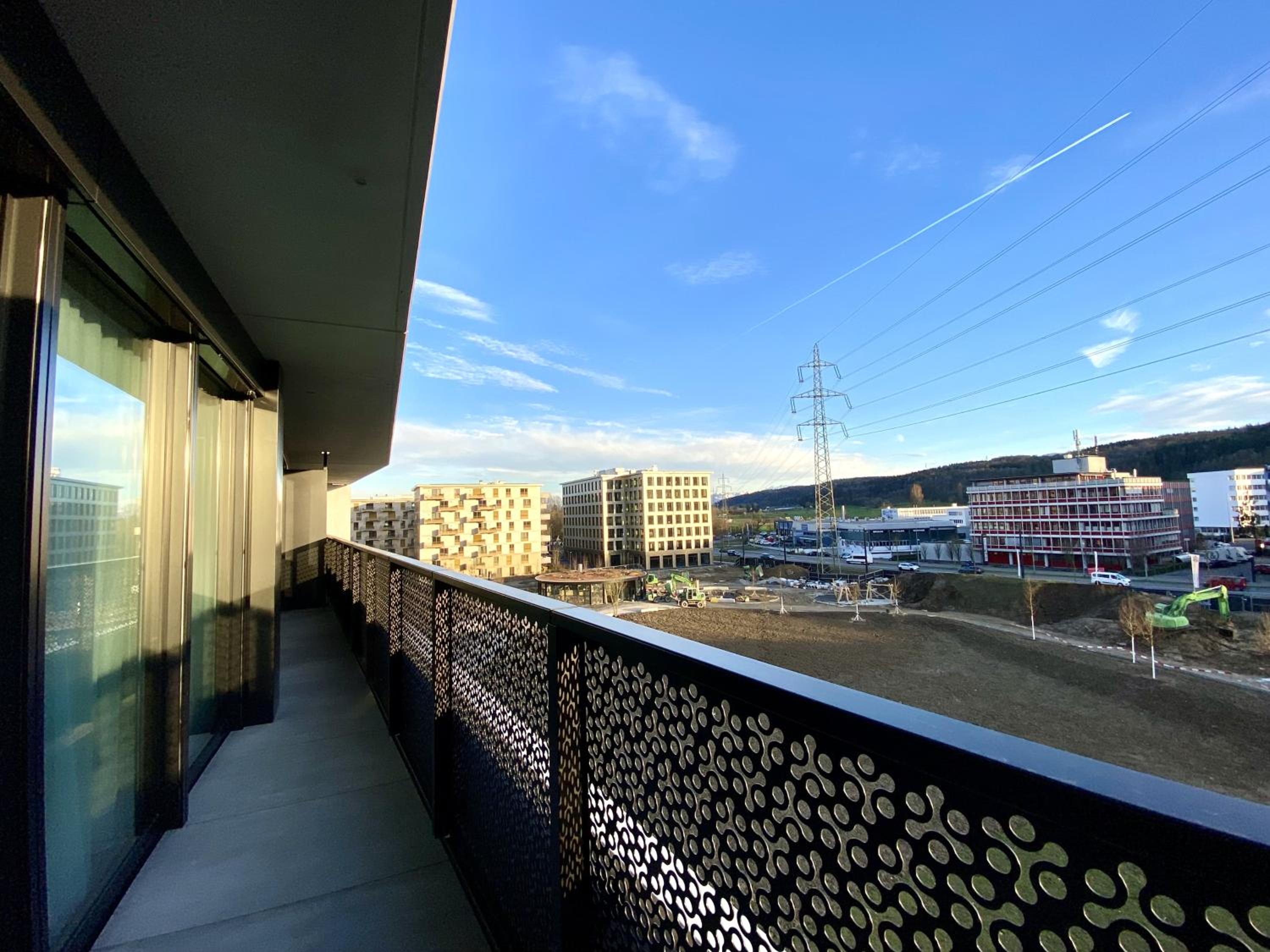 GLAD Spot: Zurich - Central - Design - Netflix