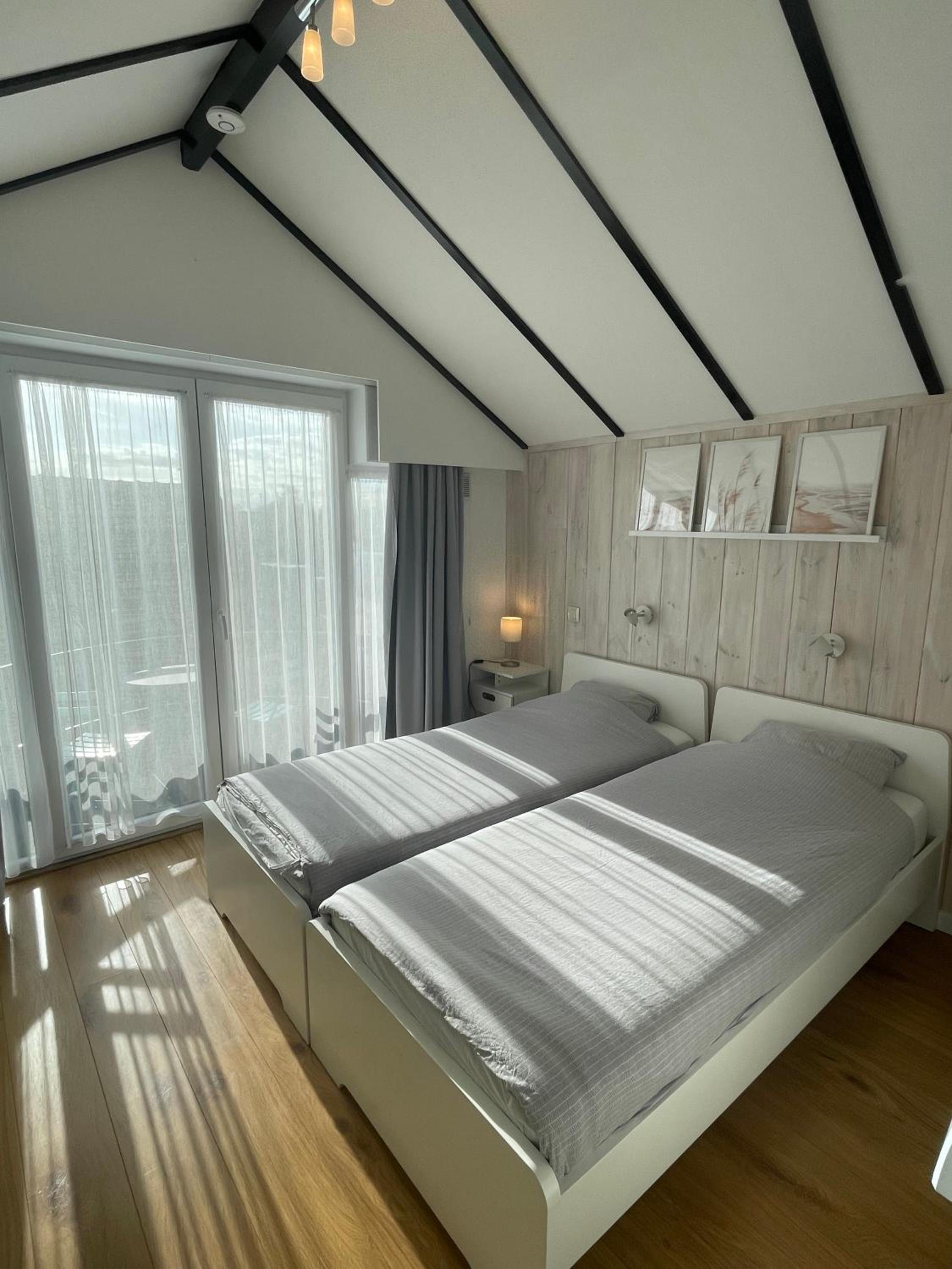 Appartement met prachtig polderzicht 1st floor