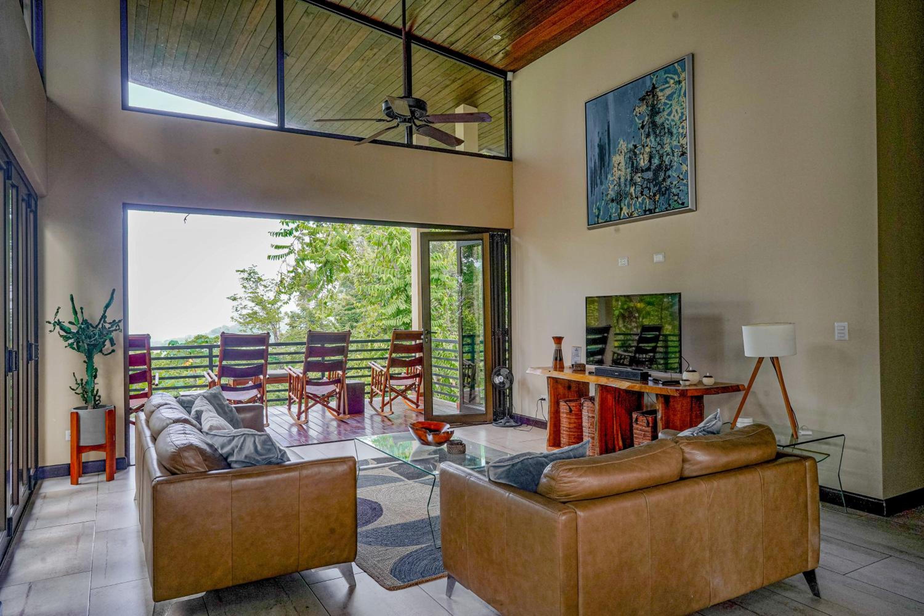 Casa Vista Verde