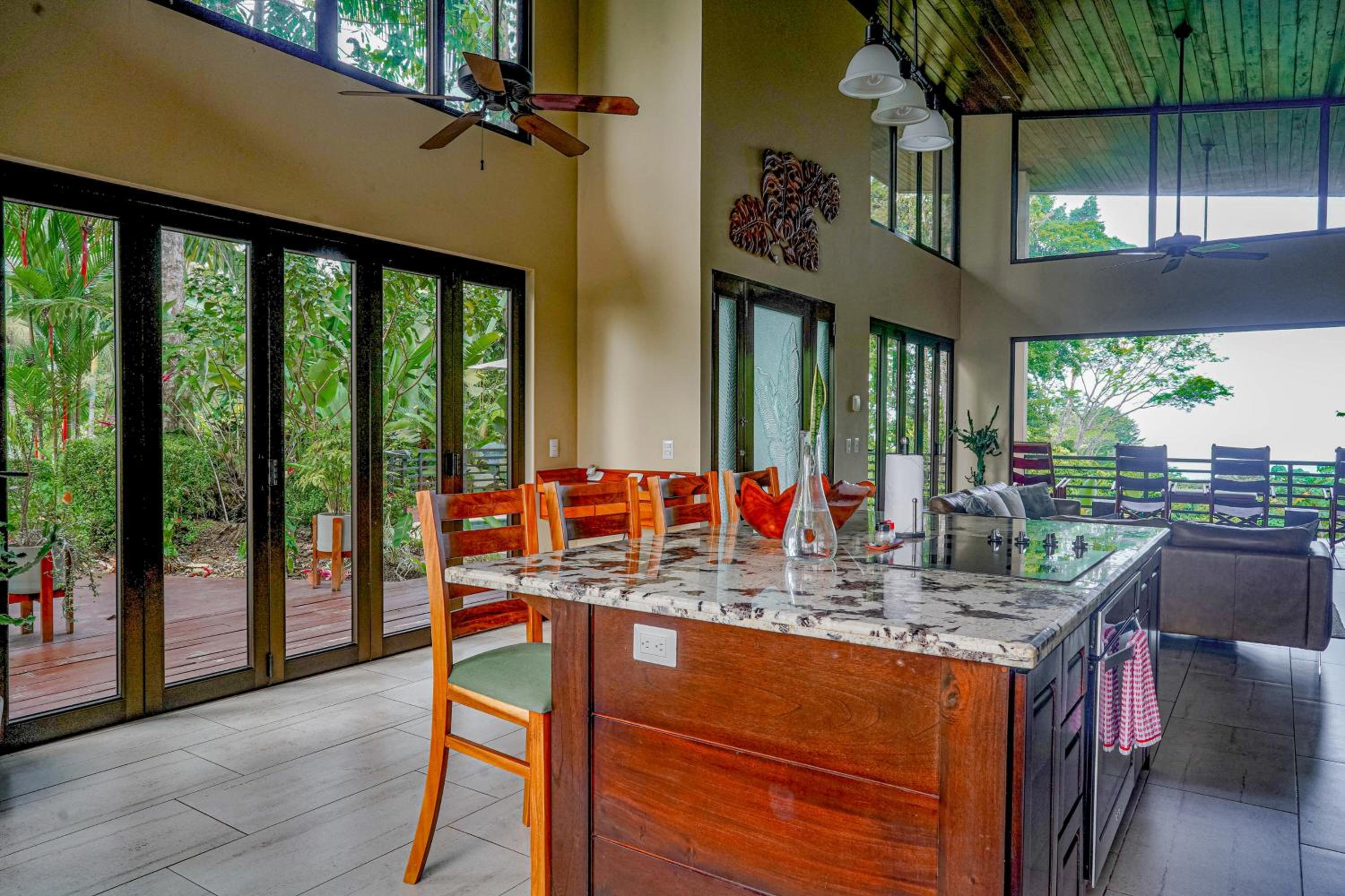 Casa Vista Verde