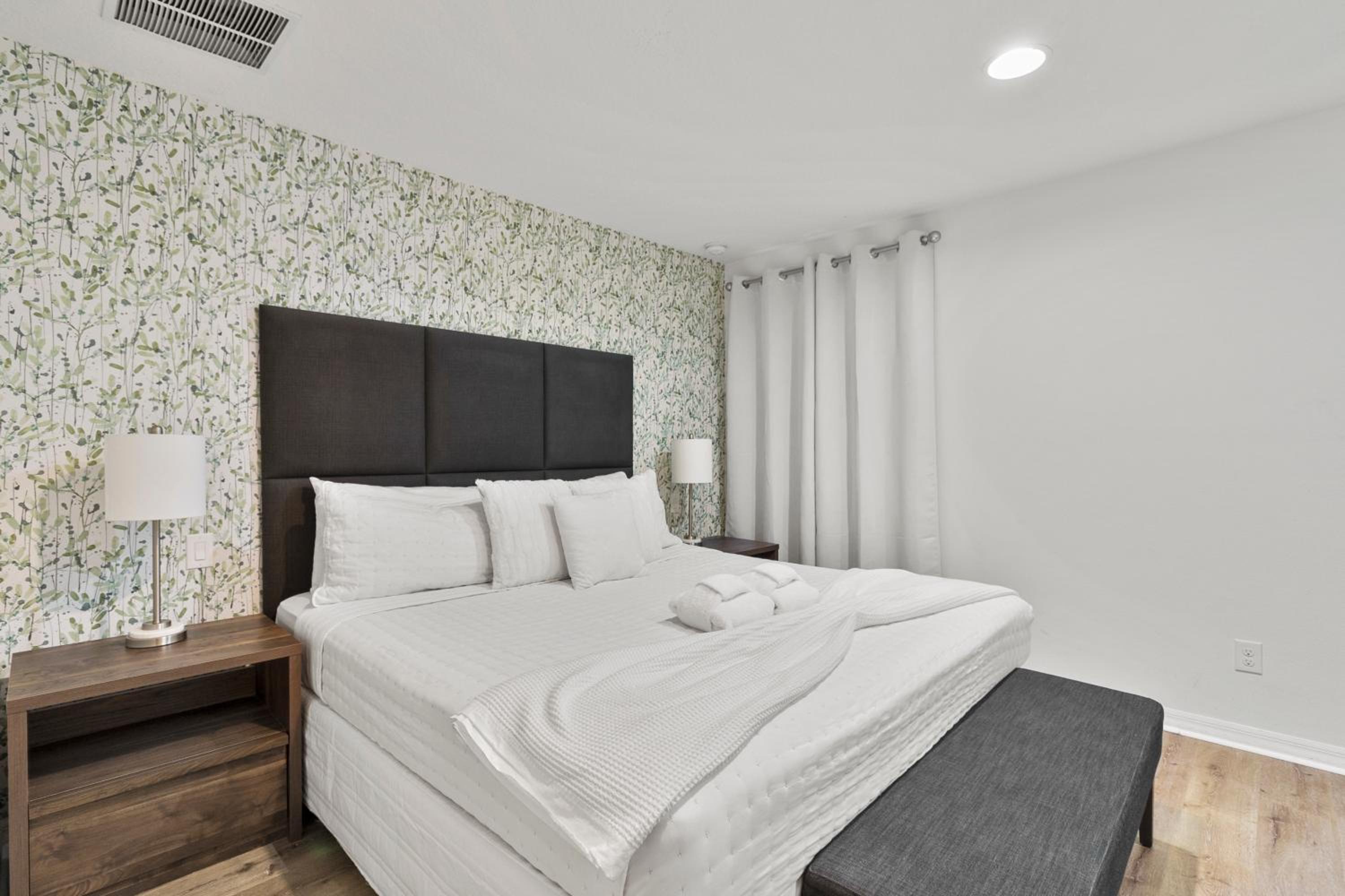 Photo 75