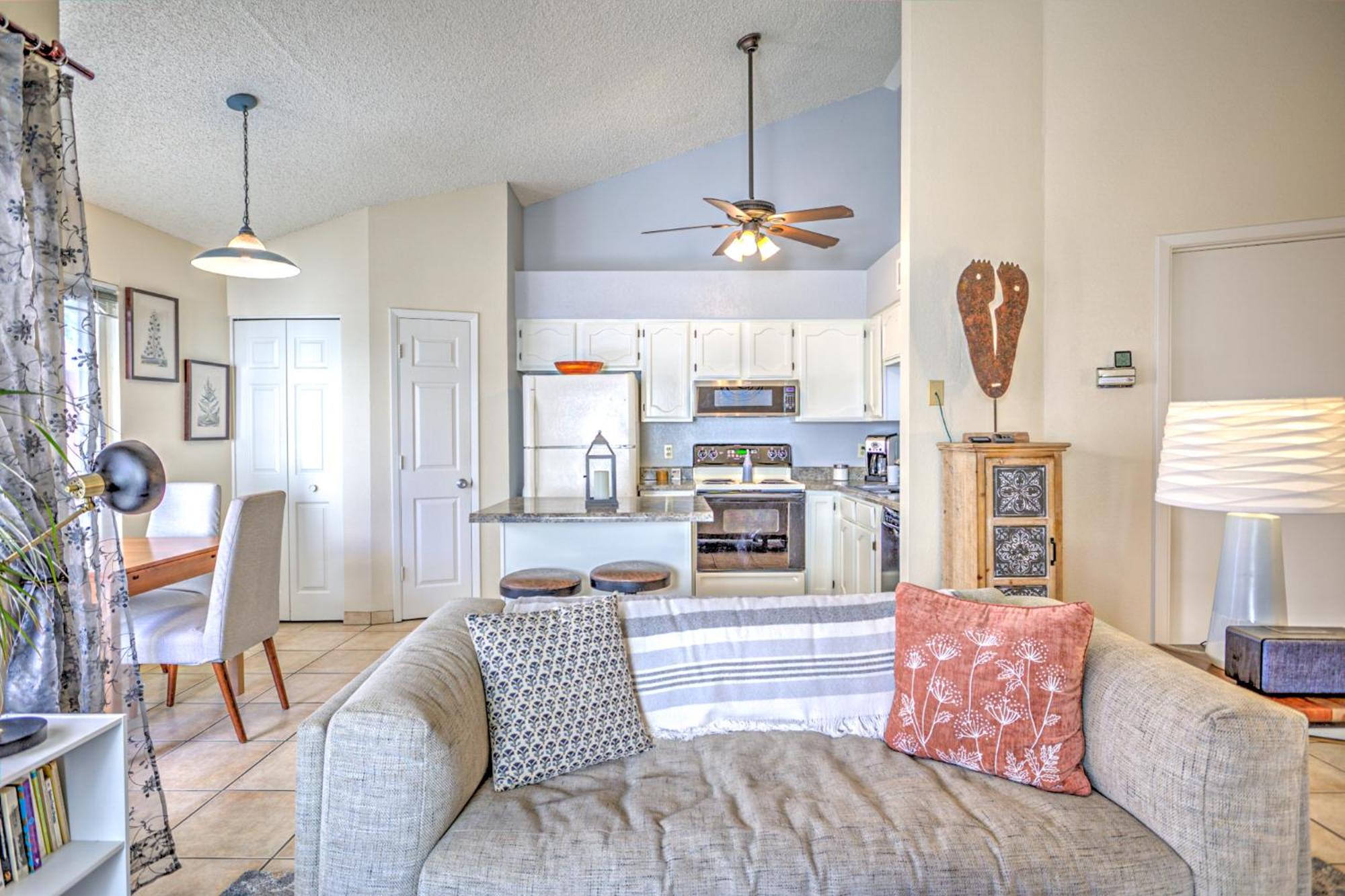Casa Gallego - peaceful private westside home