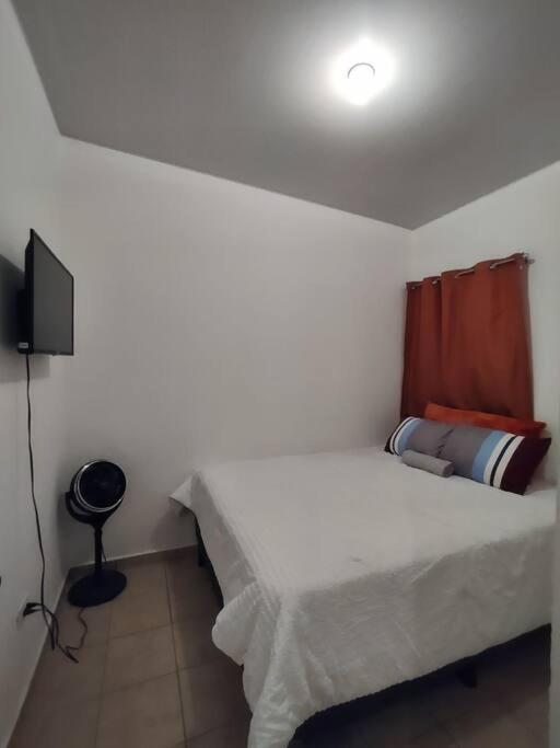 Mi casita, El descanso, Santa Ana view 4
