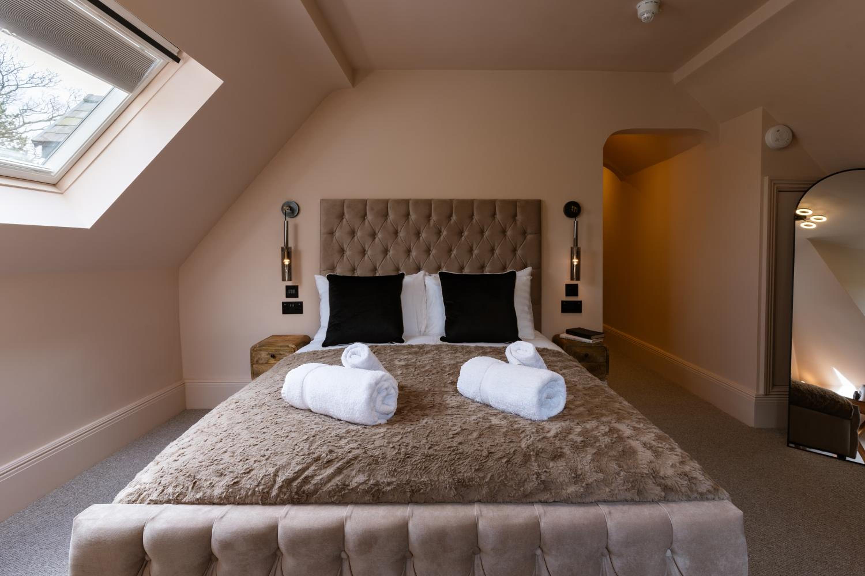 Longshaw Loft