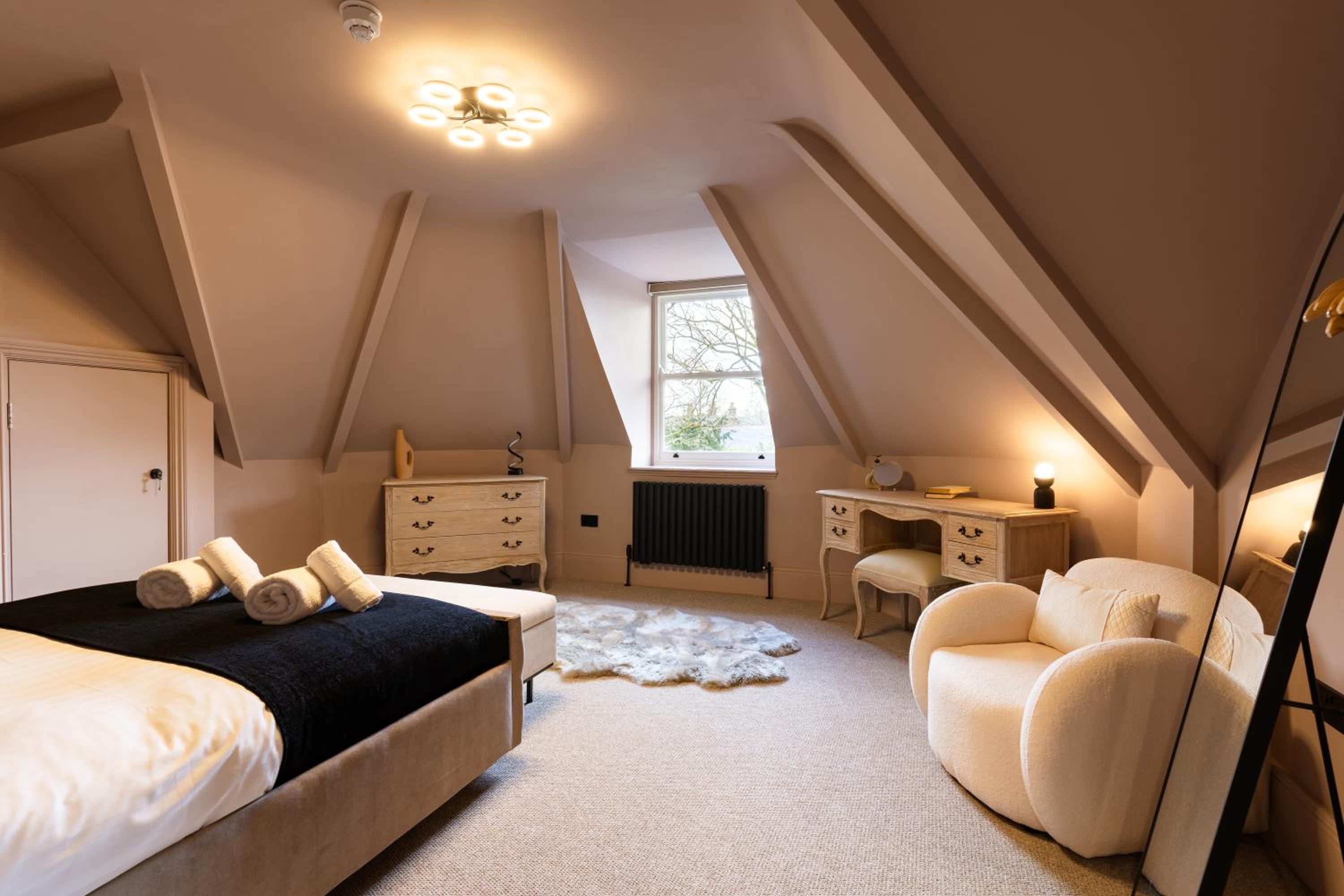 Longshaw Loft