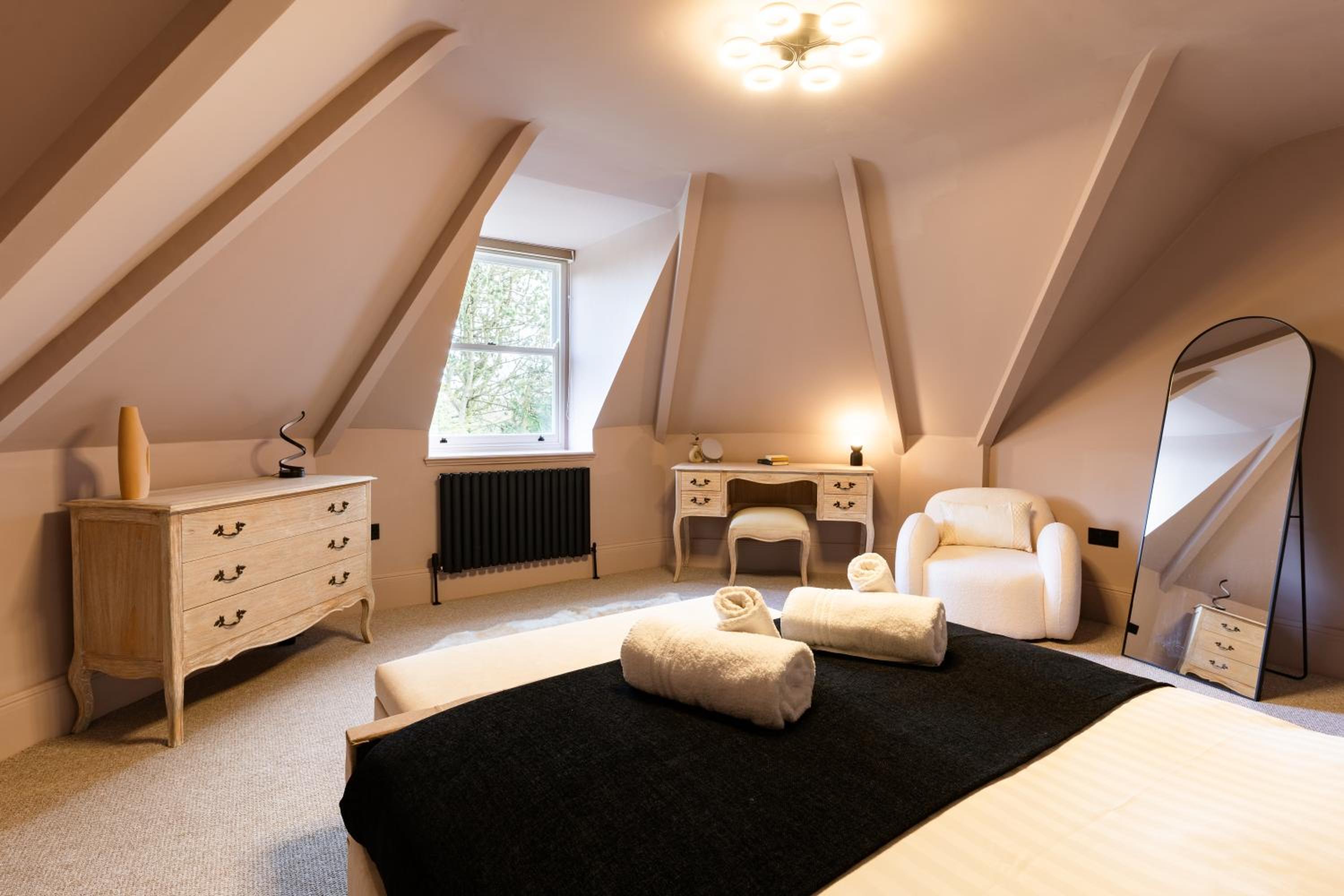 Longshaw Loft