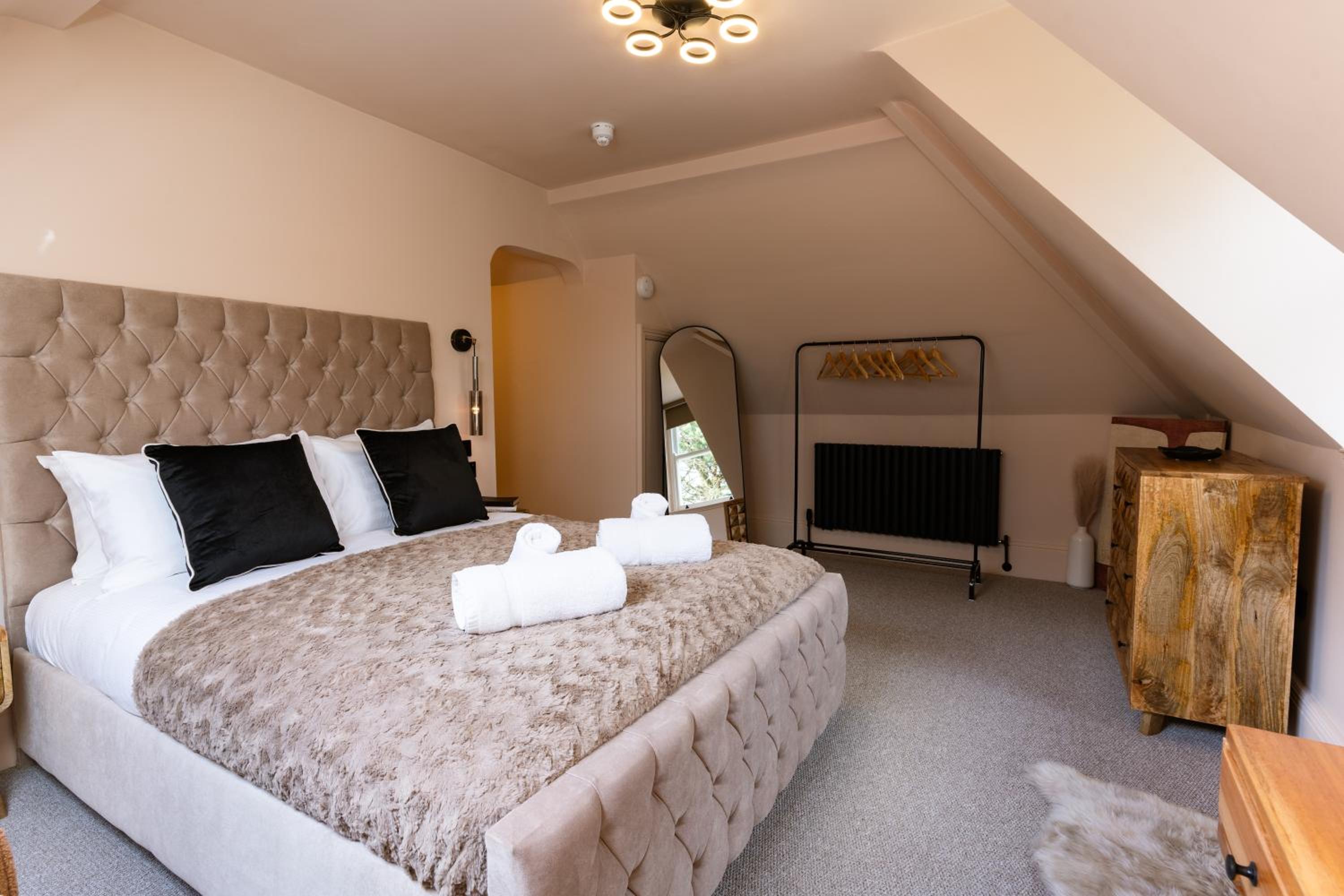 Longshaw Loft
