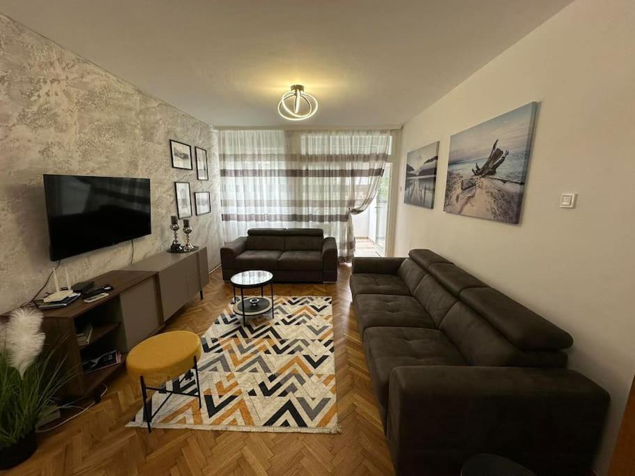 Apartman Budva 1 view 3
