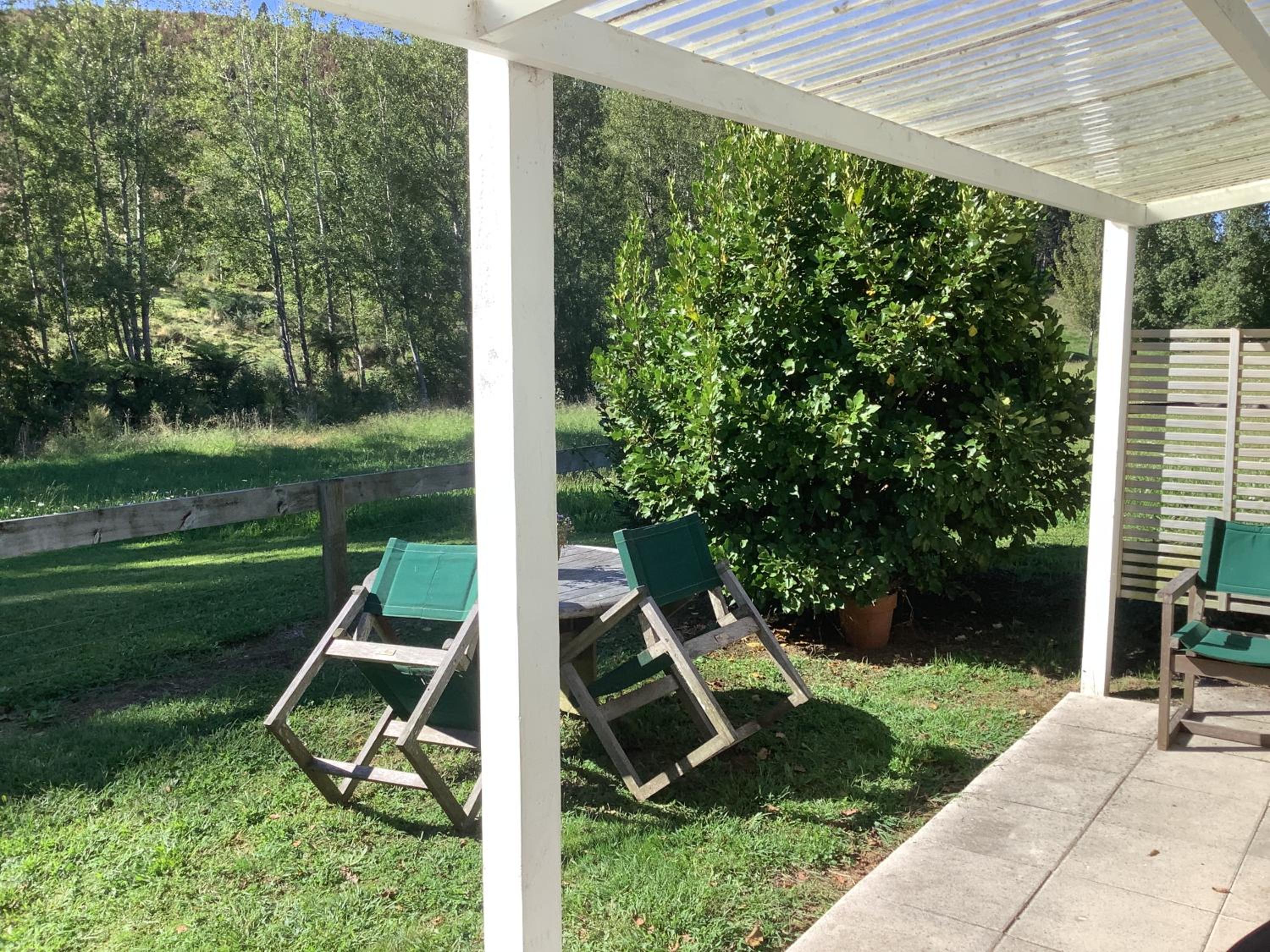 Wood Pigeon Cottage Pet Friendly Free Breakfast Hauraki Rail Trail 2kms