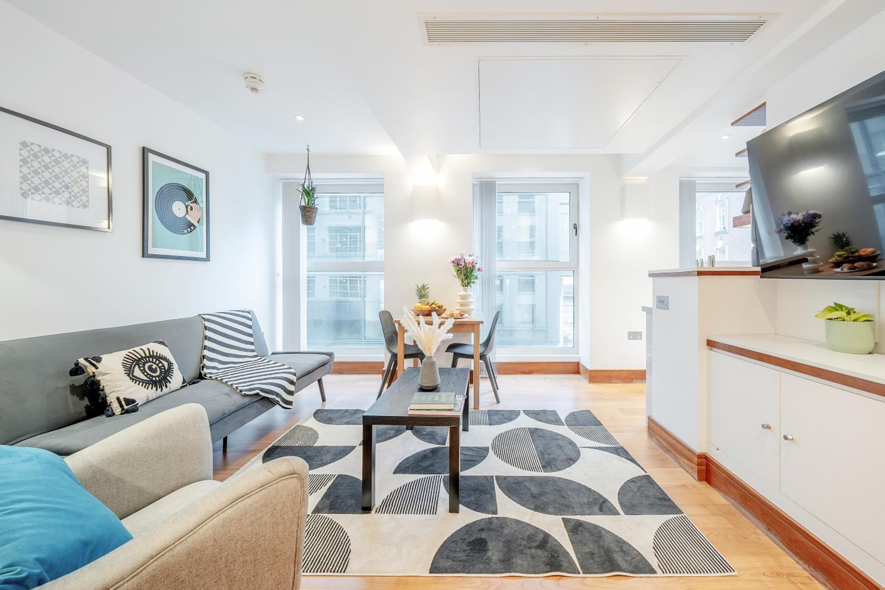 Stay Kula London - Tower Hill