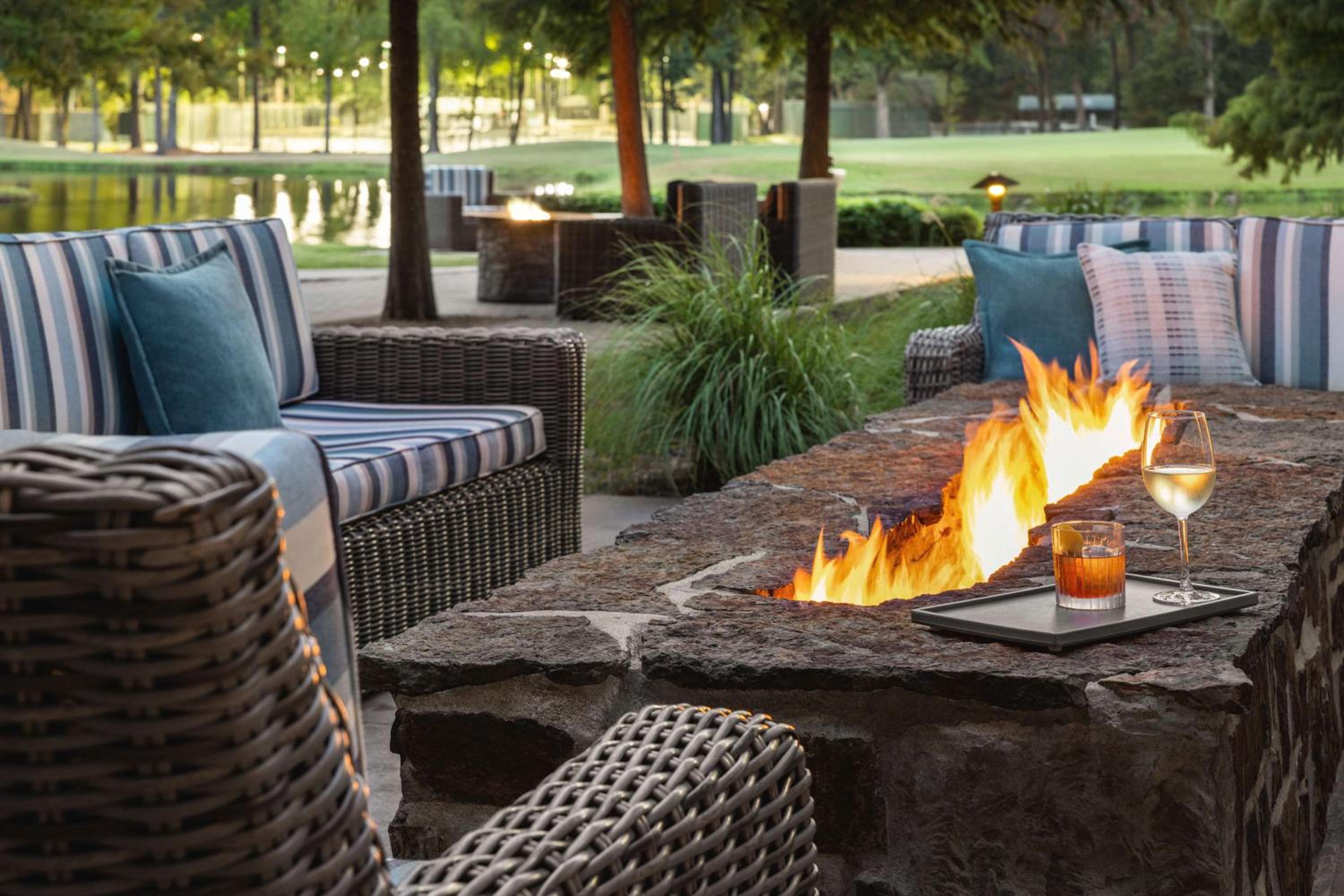 The Woodlands Resort, Curio Collection by Hilton 32