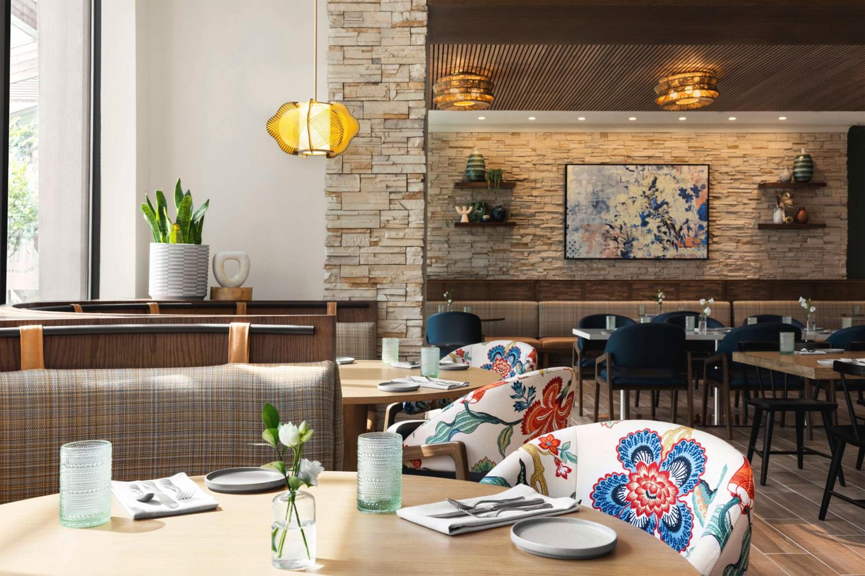 The Woodlands Resort, Curio Collection by Hilton 53