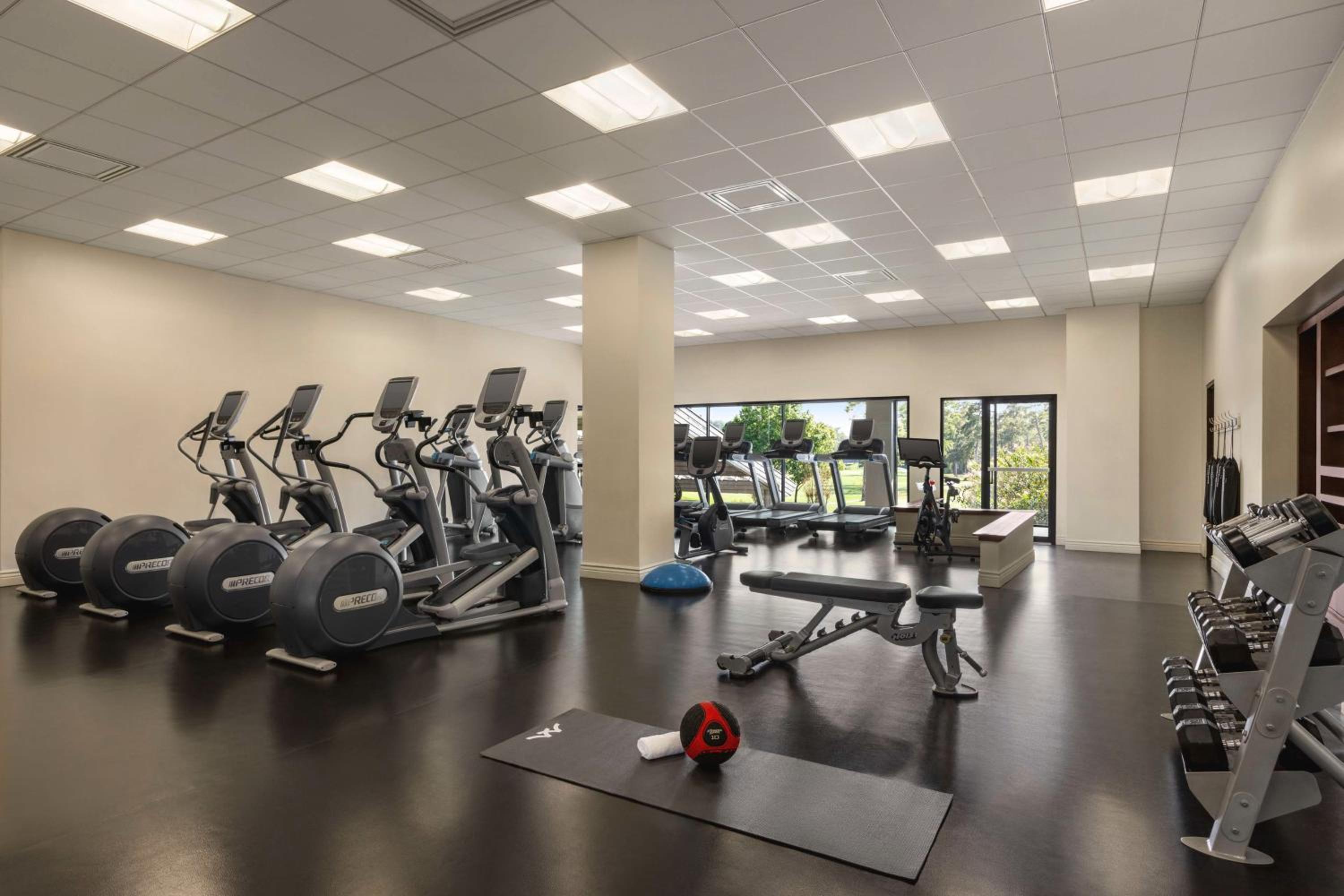 The Woodlands Resort, Curio Collection by Hilton 5