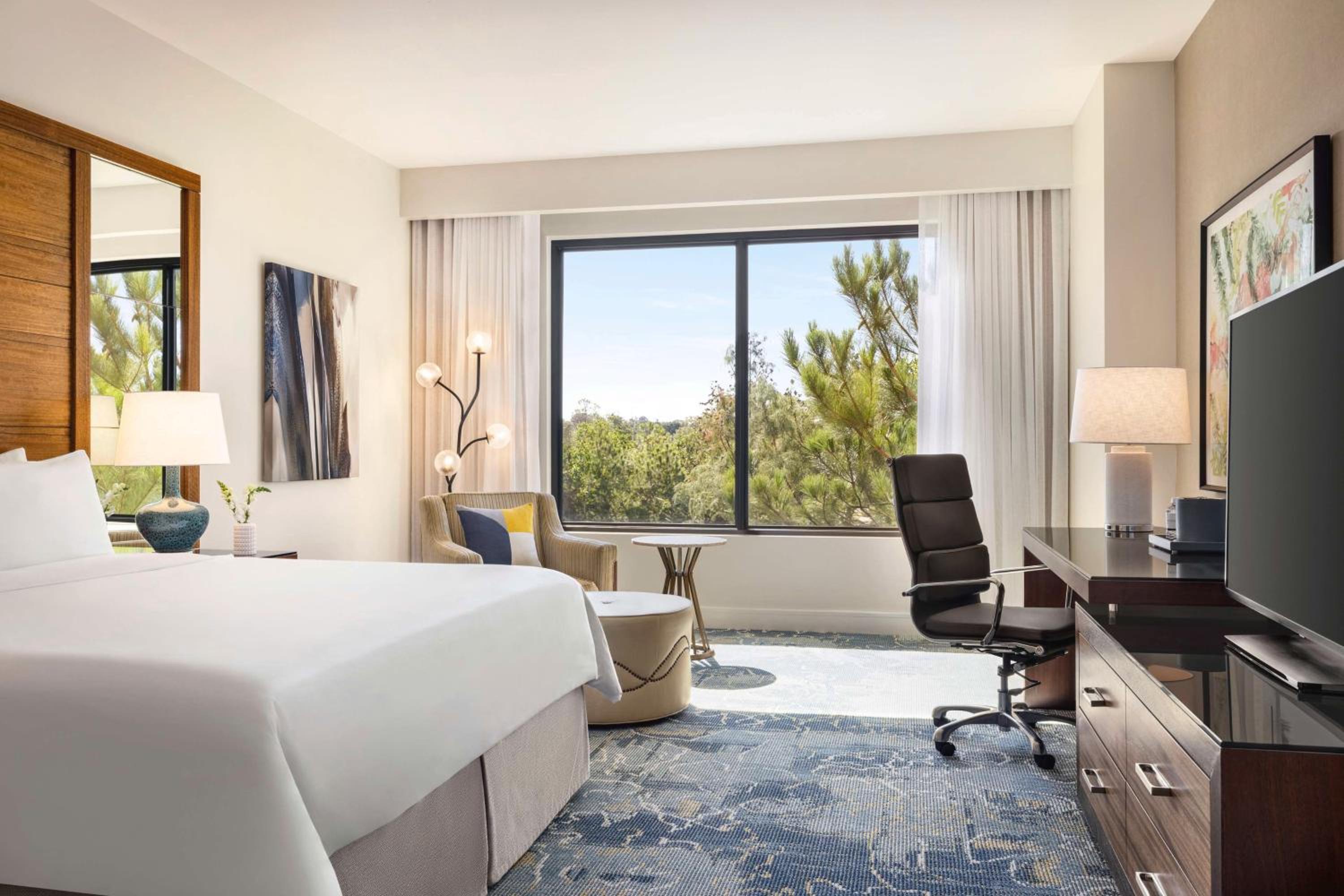 The Woodlands Resort, Curio Collection by Hilton 9