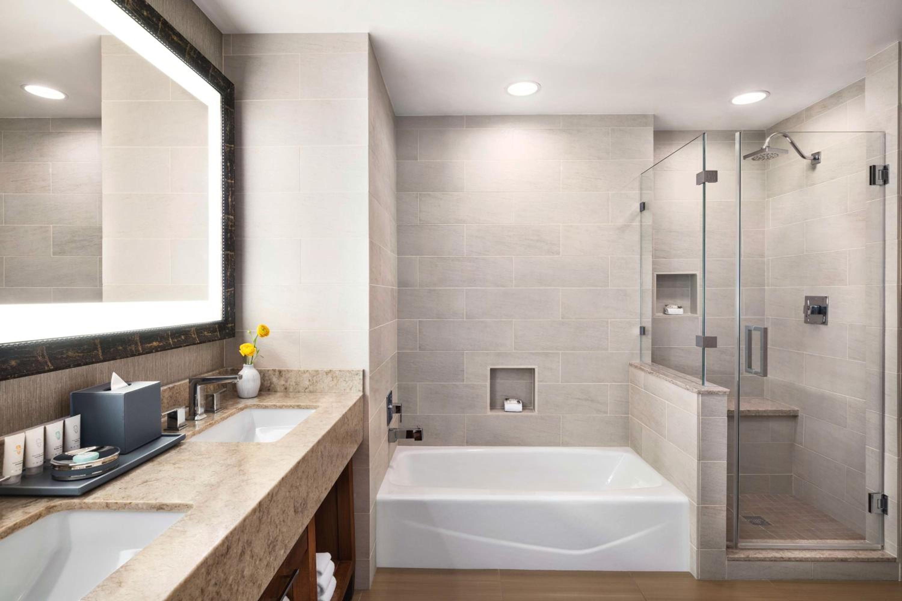 The Woodlands Resort, Curio Collection by Hilton 21