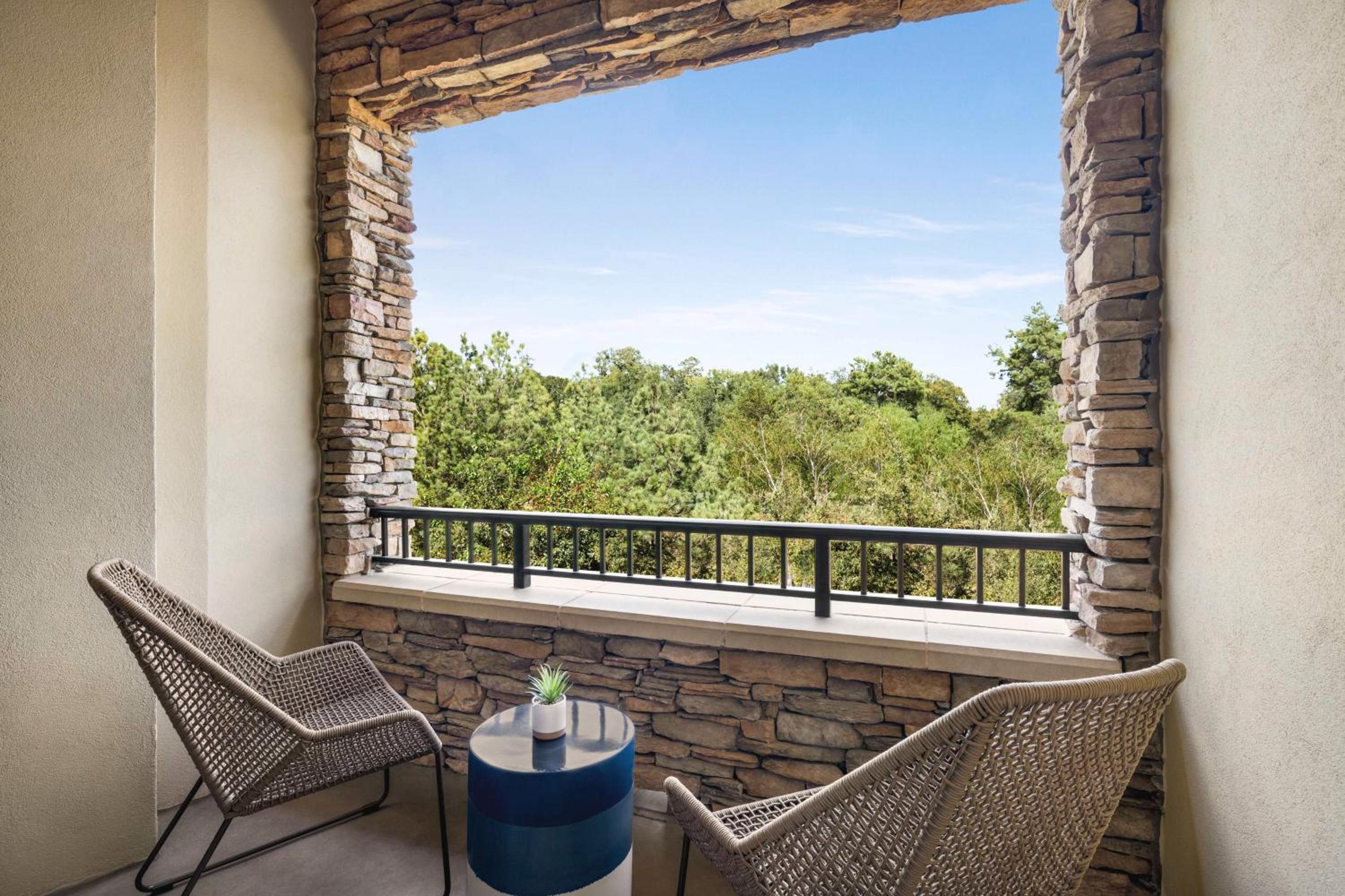 The Woodlands Resort, Curio Collection by Hilton 23