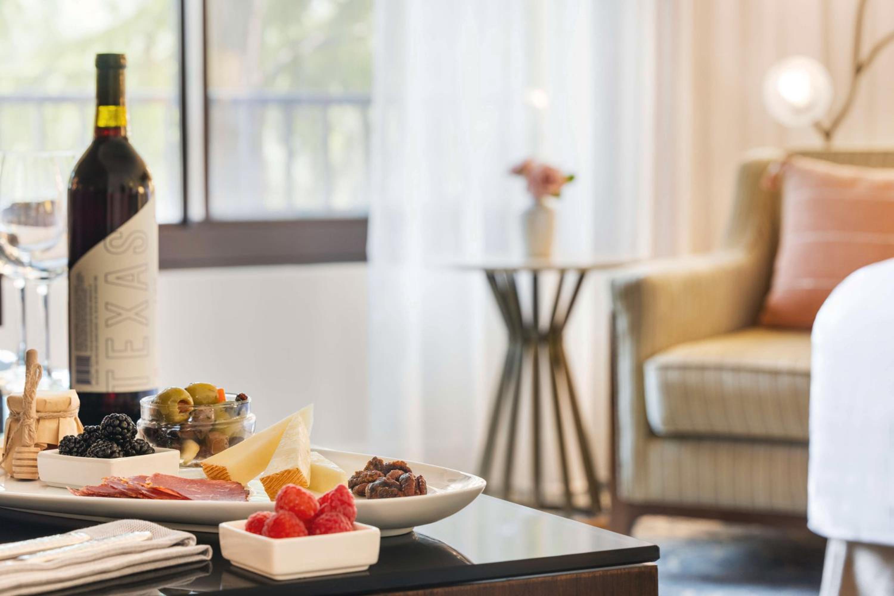 The Woodlands Resort, Curio Collection by Hilton 64
