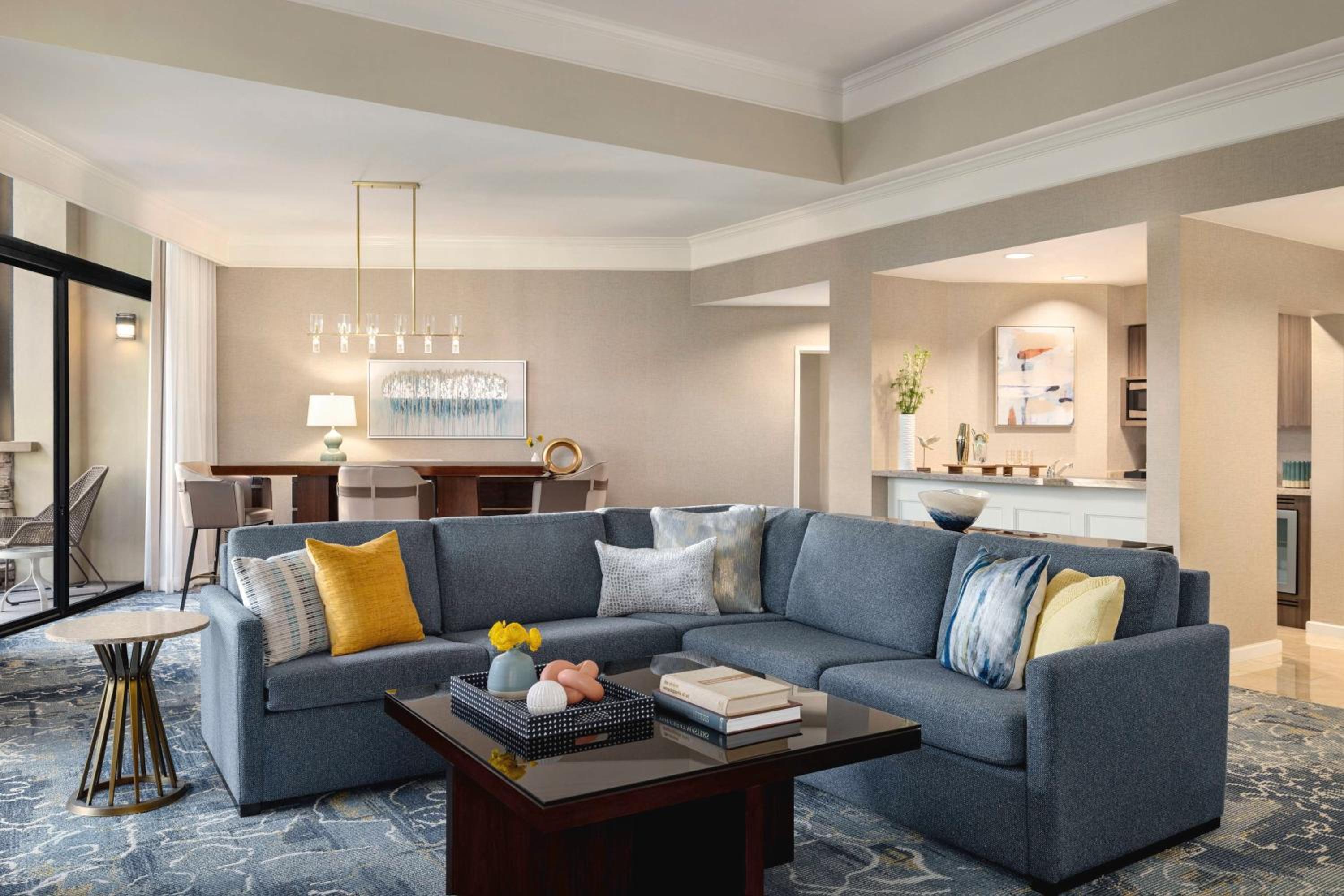 The Woodlands Resort, Curio Collection by Hilton 72
