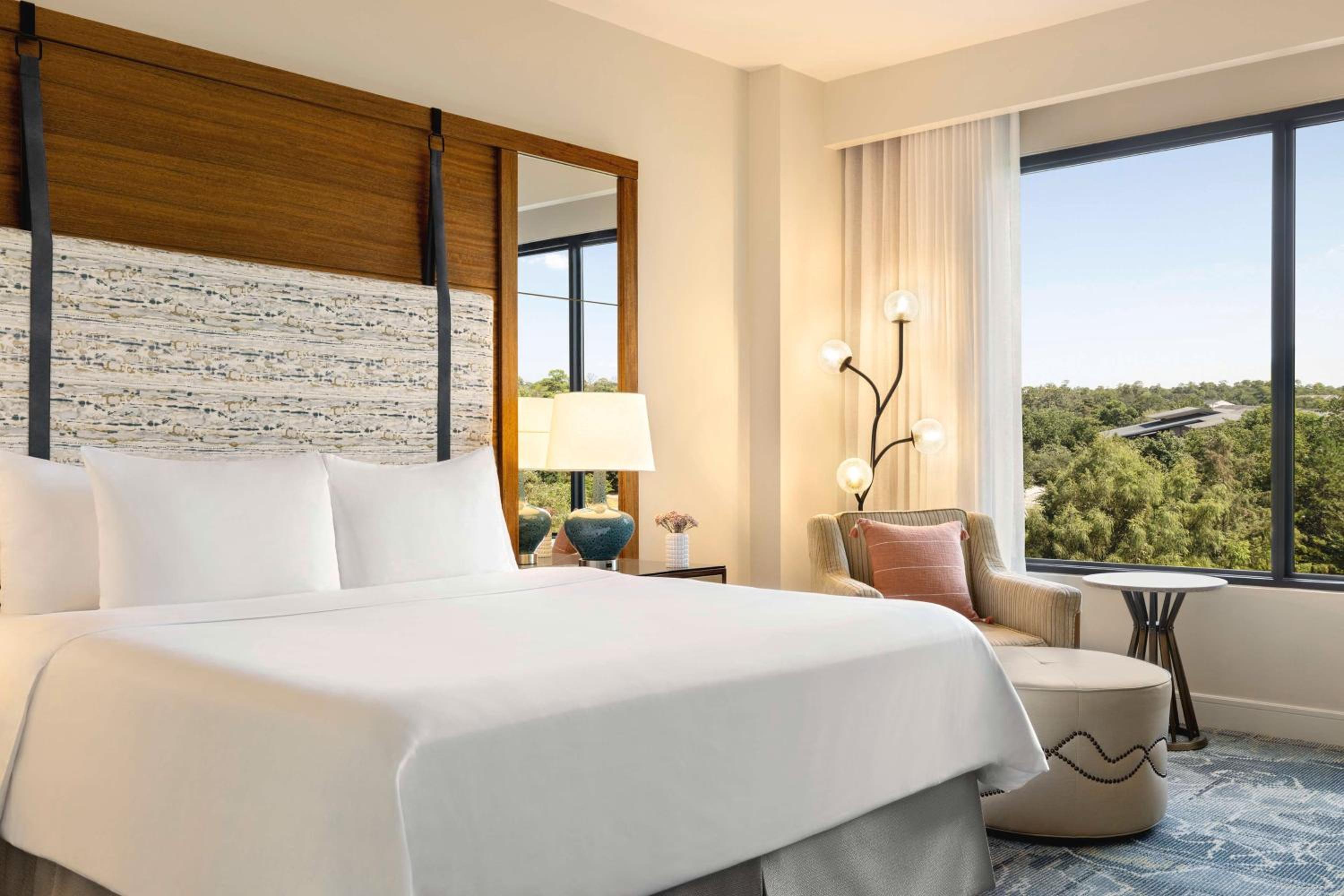 The Woodlands Resort, Curio Collection by Hilton 78