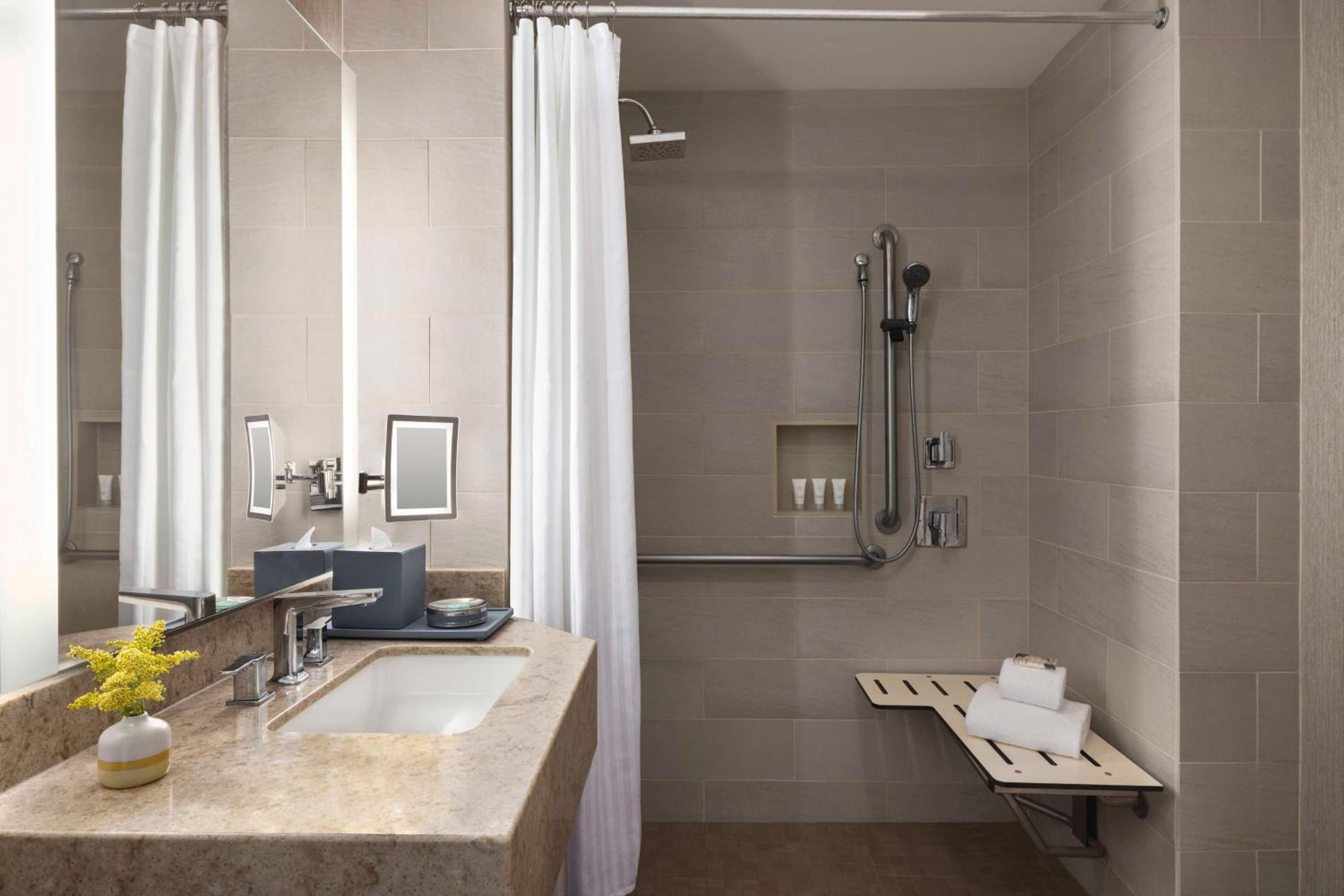 The Woodlands Resort, Curio Collection by Hilton 87