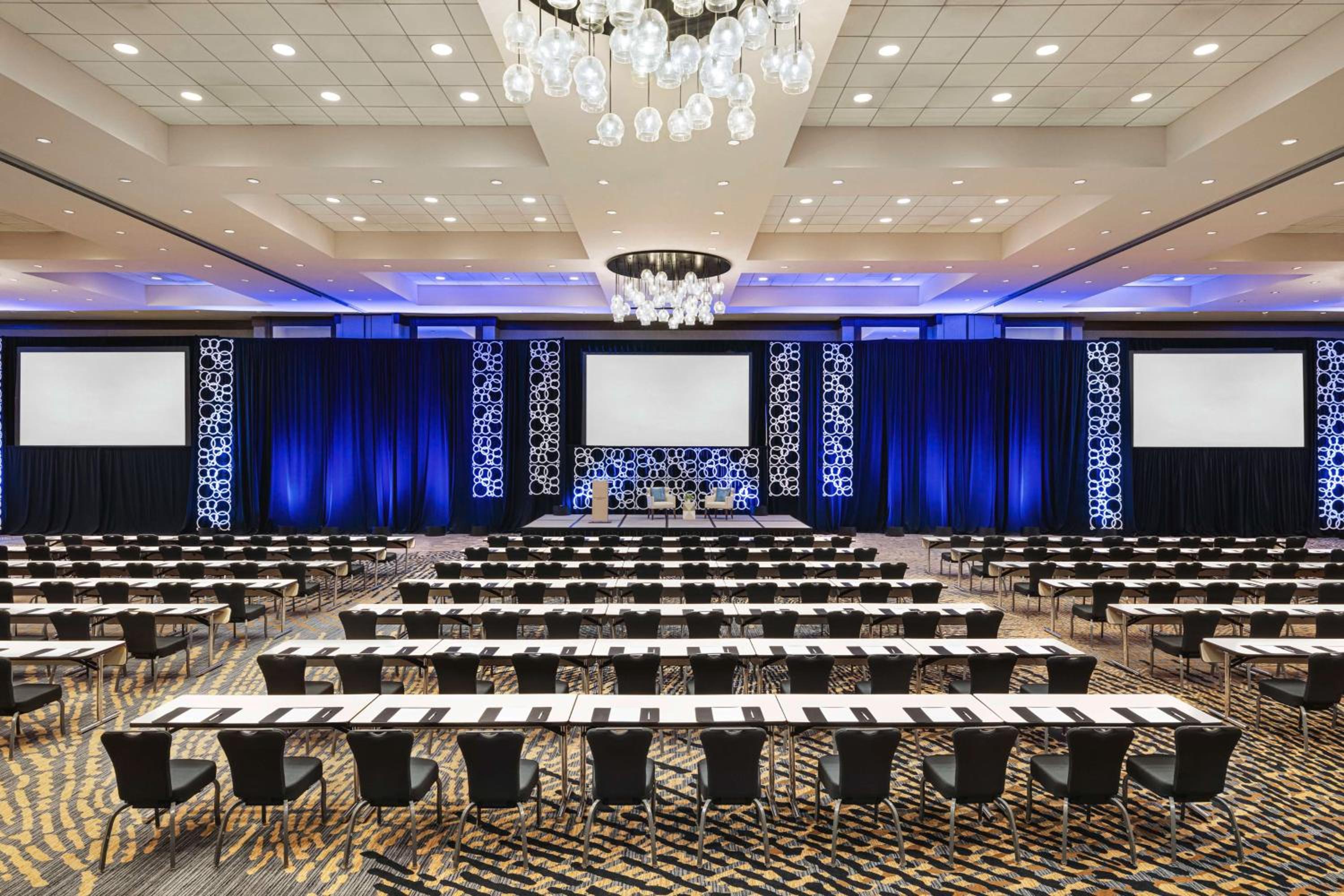 The Woodlands Resort, Curio Collection by Hilton 98