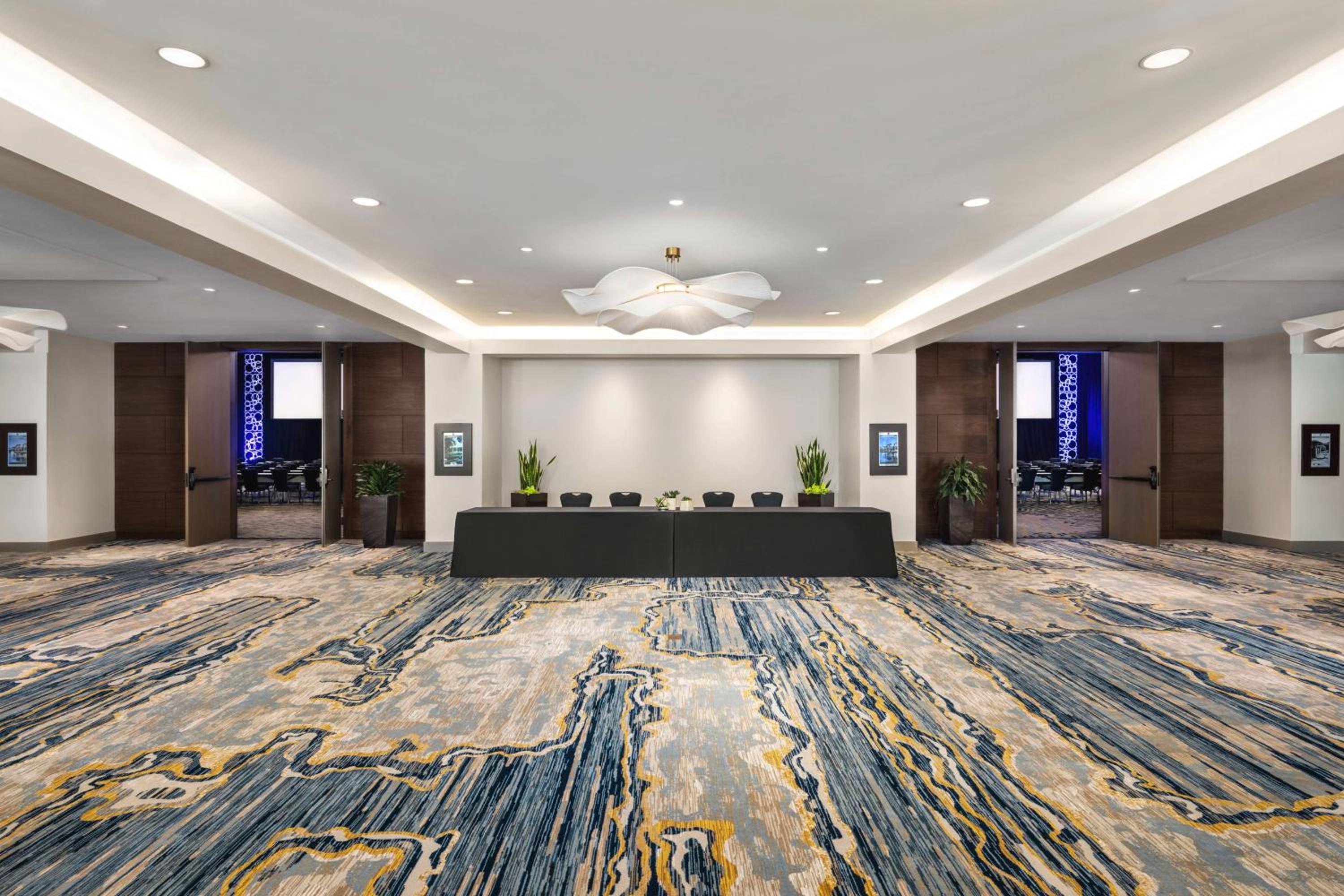 The Woodlands Resort, Curio Collection by Hilton 110