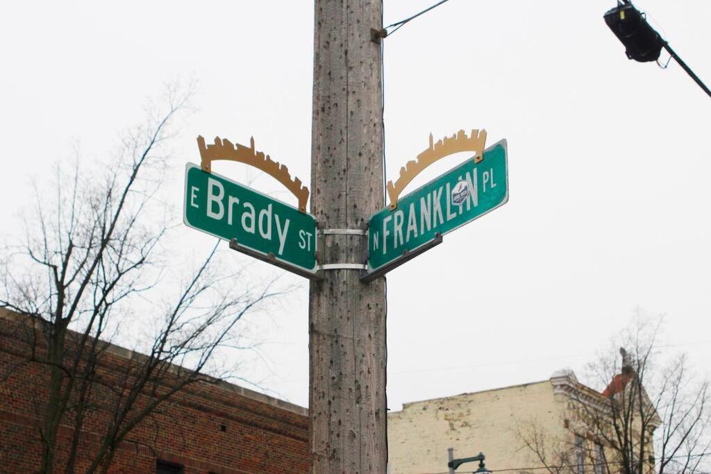 Renovated Brady St. Classic view 3