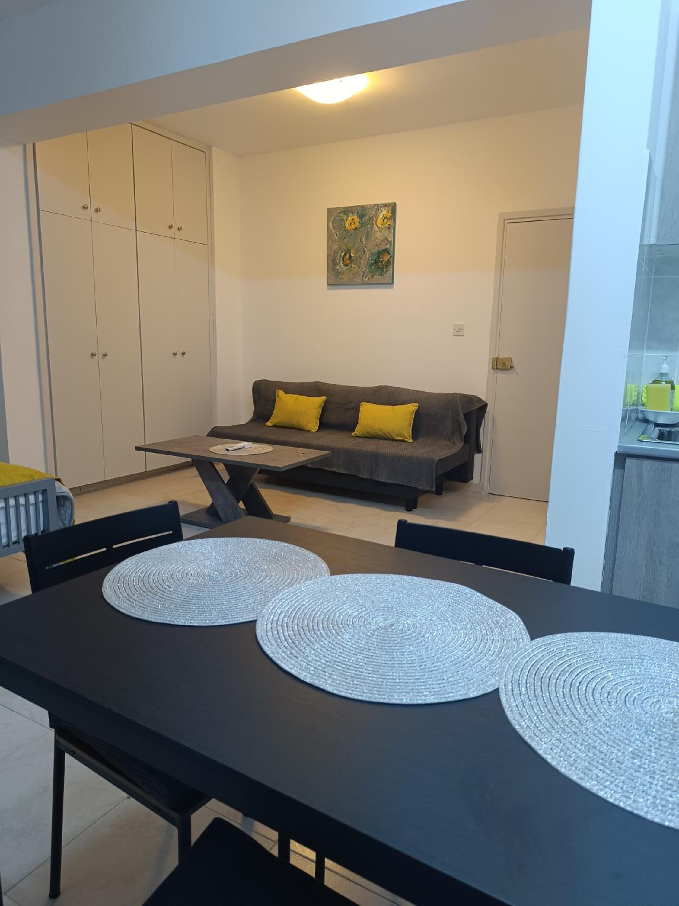 Sea-side City centre Studio