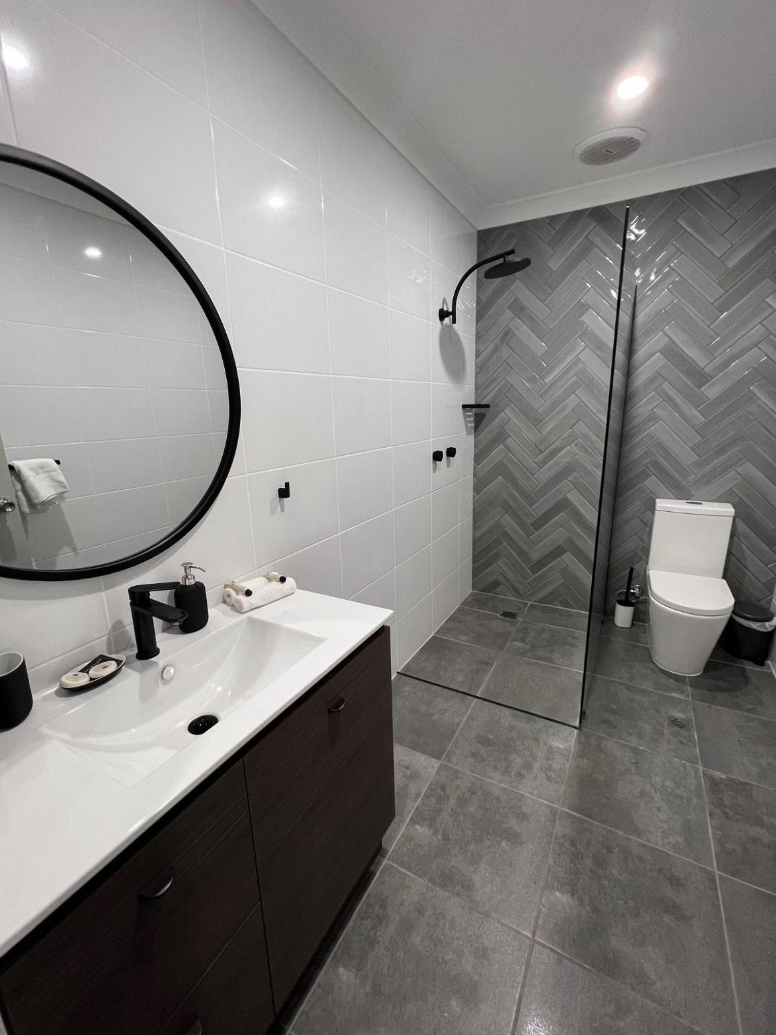 Comfort Inn Centrepoint Motel