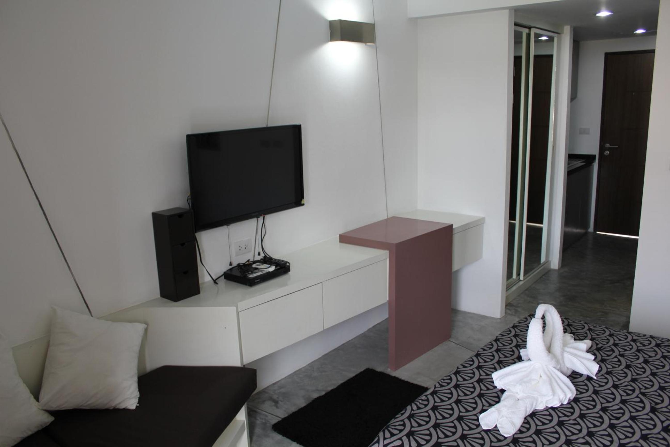 Photo 7