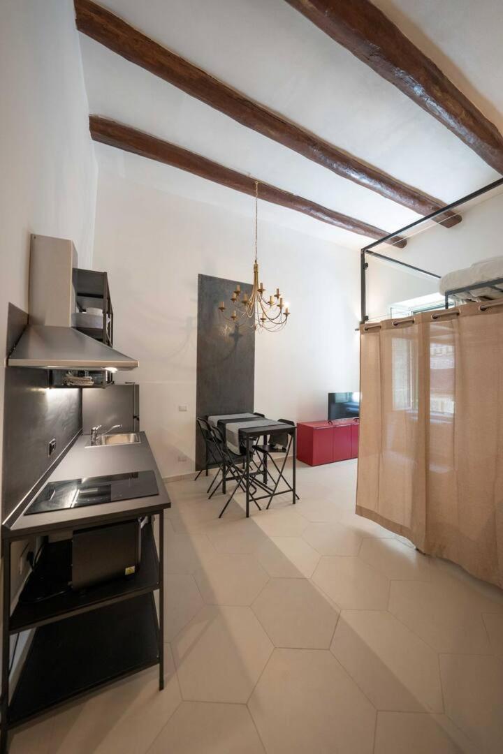 Franzese apartment sanità