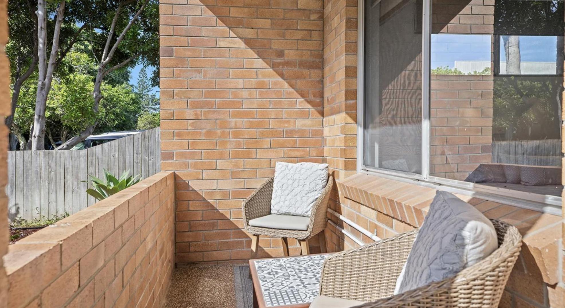 Sand and Sea 1 - Opposite Sawtell's Main Beach & Steps to Cafes, Restaurants & Boutiques!
