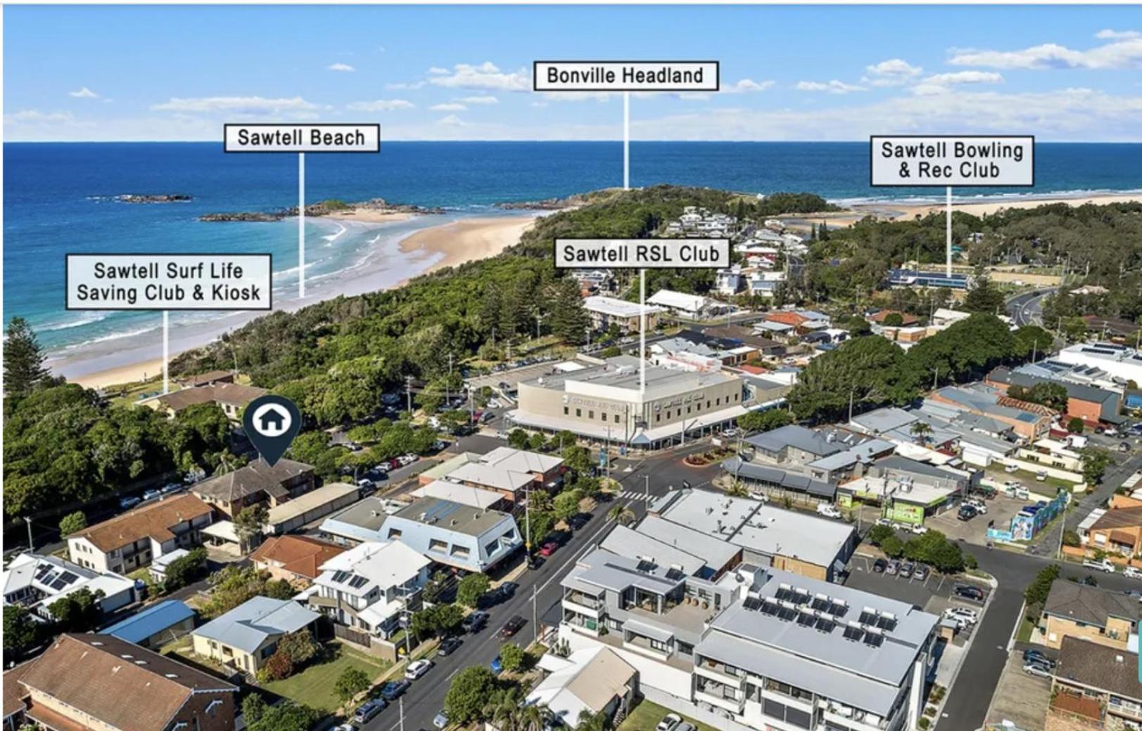 Sand and Sea 1 - Opposite Sawtell's Main Beach & Steps to Cafes, Restaurants & Boutiques!