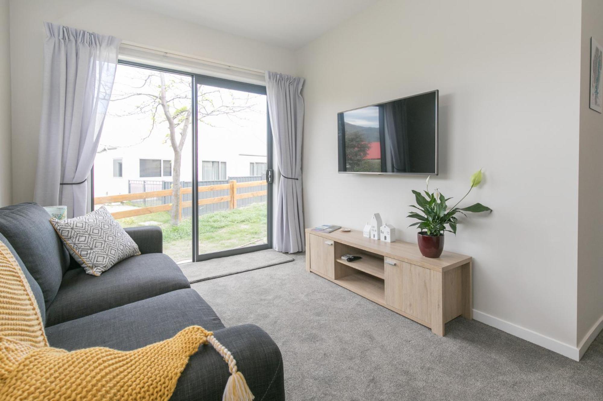 Mount Iron Apartment