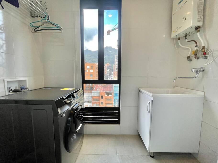 SkyLine Mountains Sauna Gym Luxury Apto