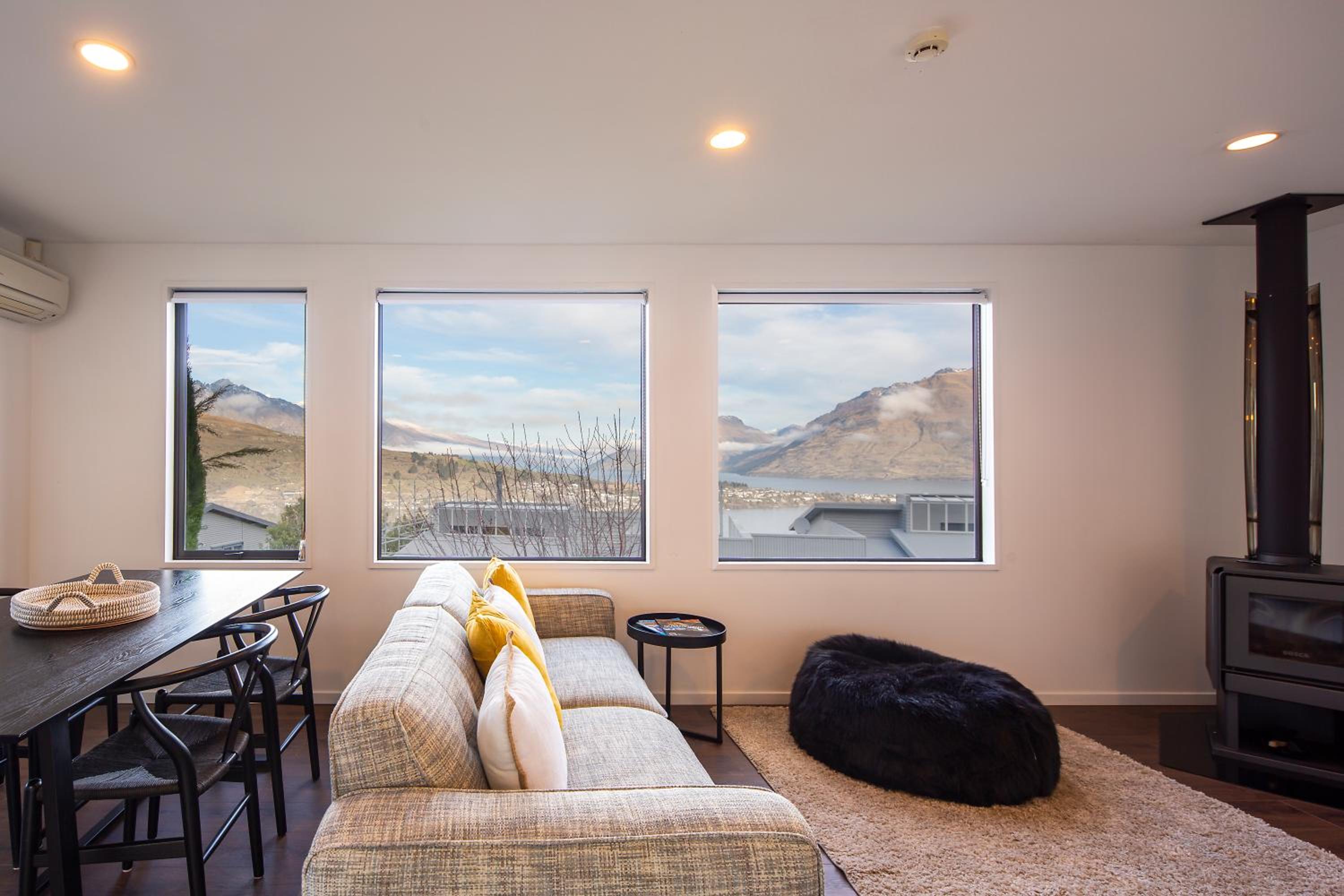 Stoneridge Place, Spacious 3 BDR Home, Scenic Views view 4