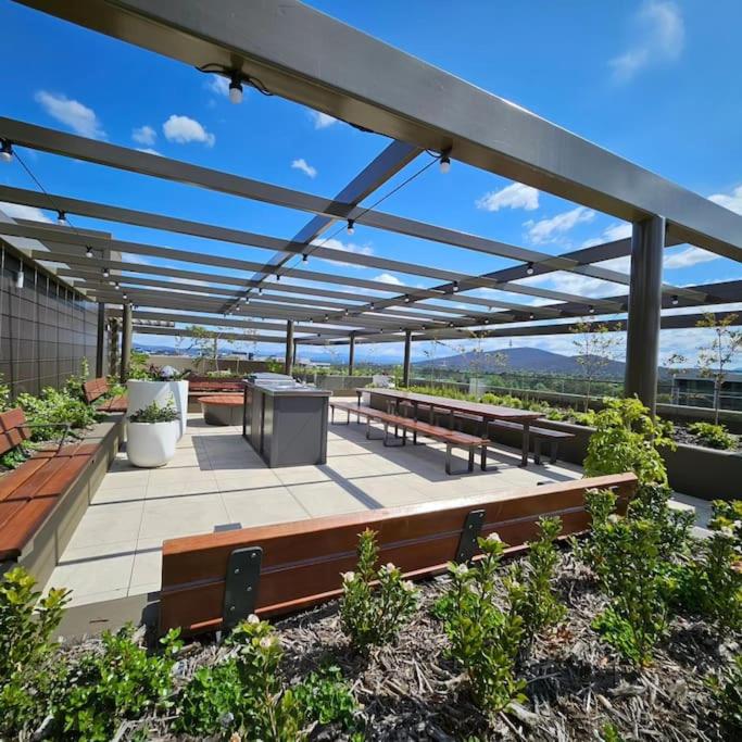 Kashmir, Modern and luxury 2BR 2BA, Fast WiFi & Netflix, Free Parking, Central Location, near CBD