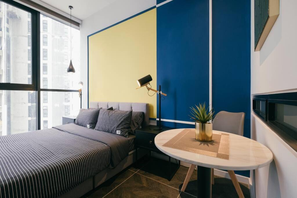 Designer Suite KLCC 2 Bedroom 4Pax 100Mbps Youtube