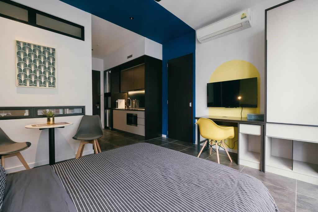 Designer Suite KLCC 2 Bedroom 4Pax 100Mbps Youtube