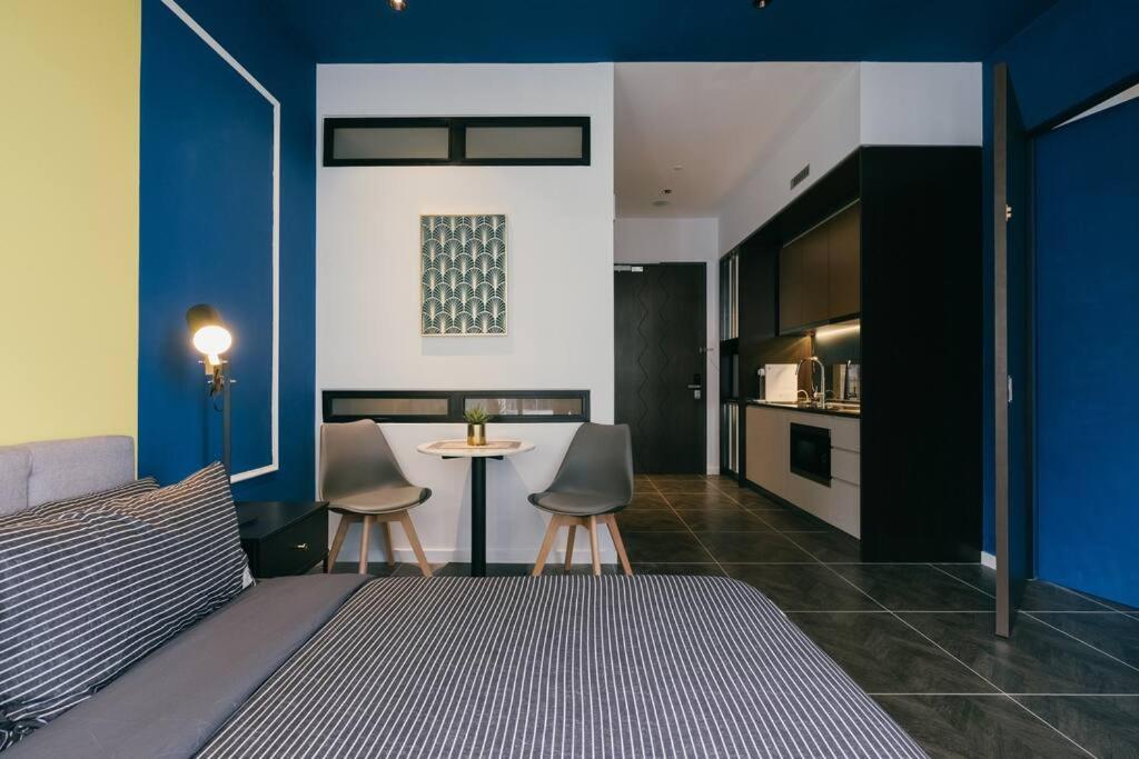 Designer Suite KLCC 2 Bedroom 4Pax 100Mbps Youtube