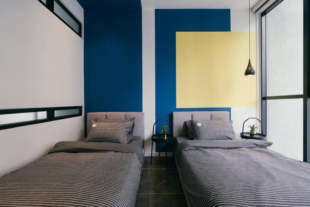 Designer Suite KLCC 2 Bedroom 4Pax 100Mbps Youtube