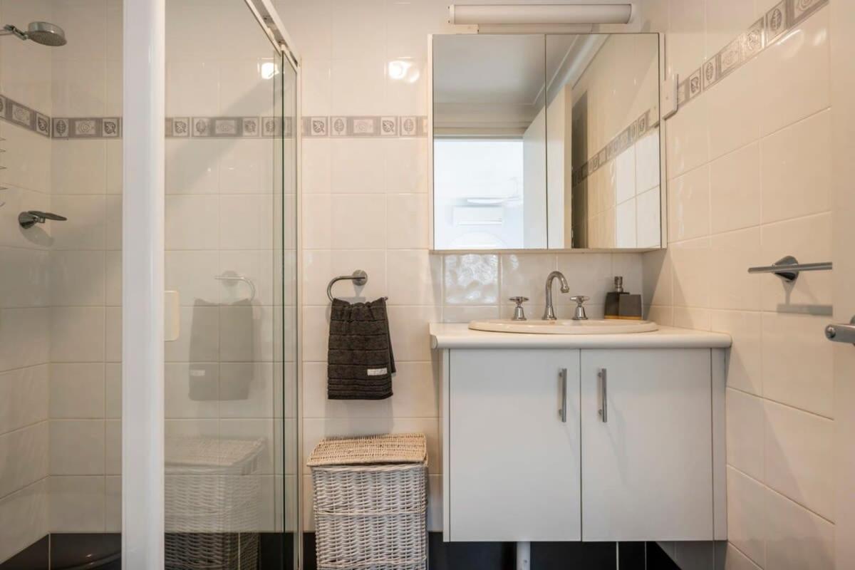 La Ronde One - Unit 1 - oceanstays
