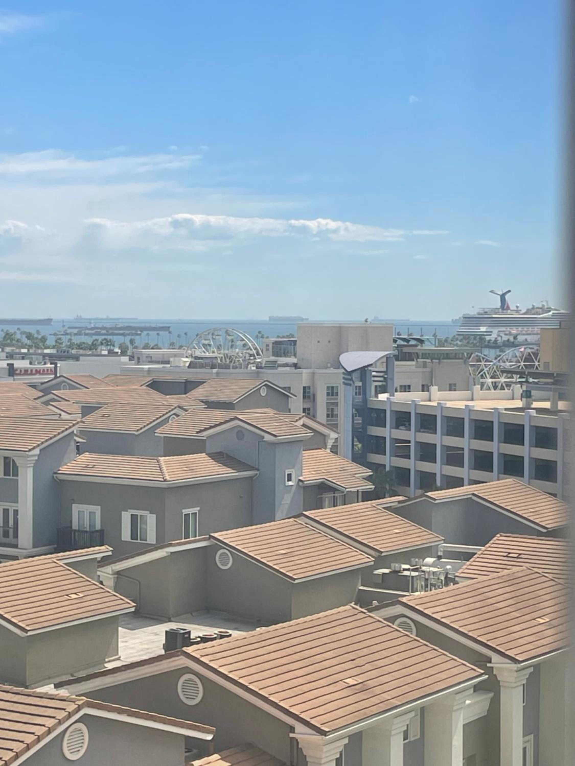 Full Kitchen Studio with Peek A Boo Ocean View view 4