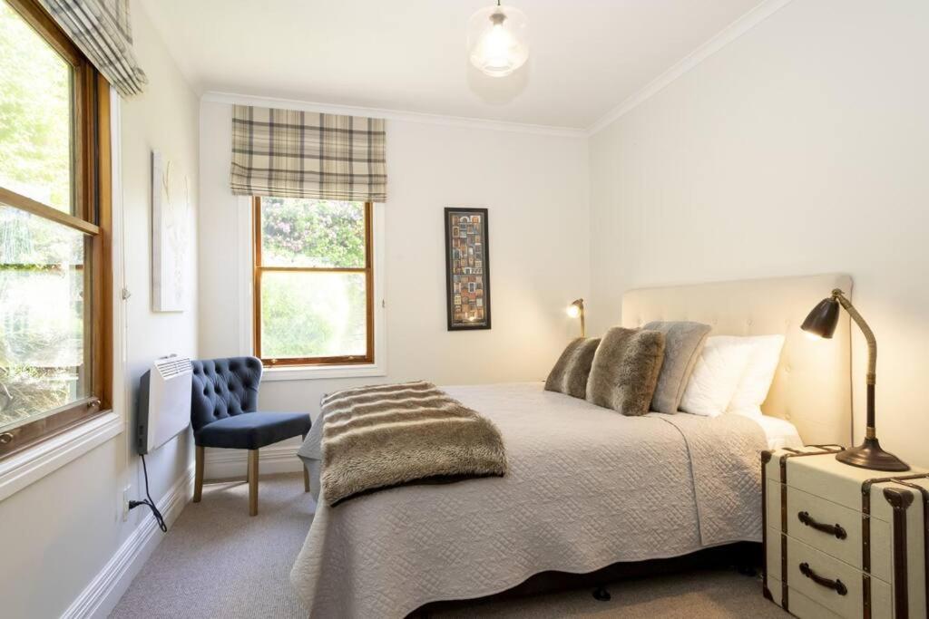 Stags Head Cottage-cosy cottage with hot tub