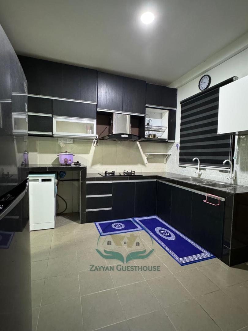 Zayyan Guesthouse