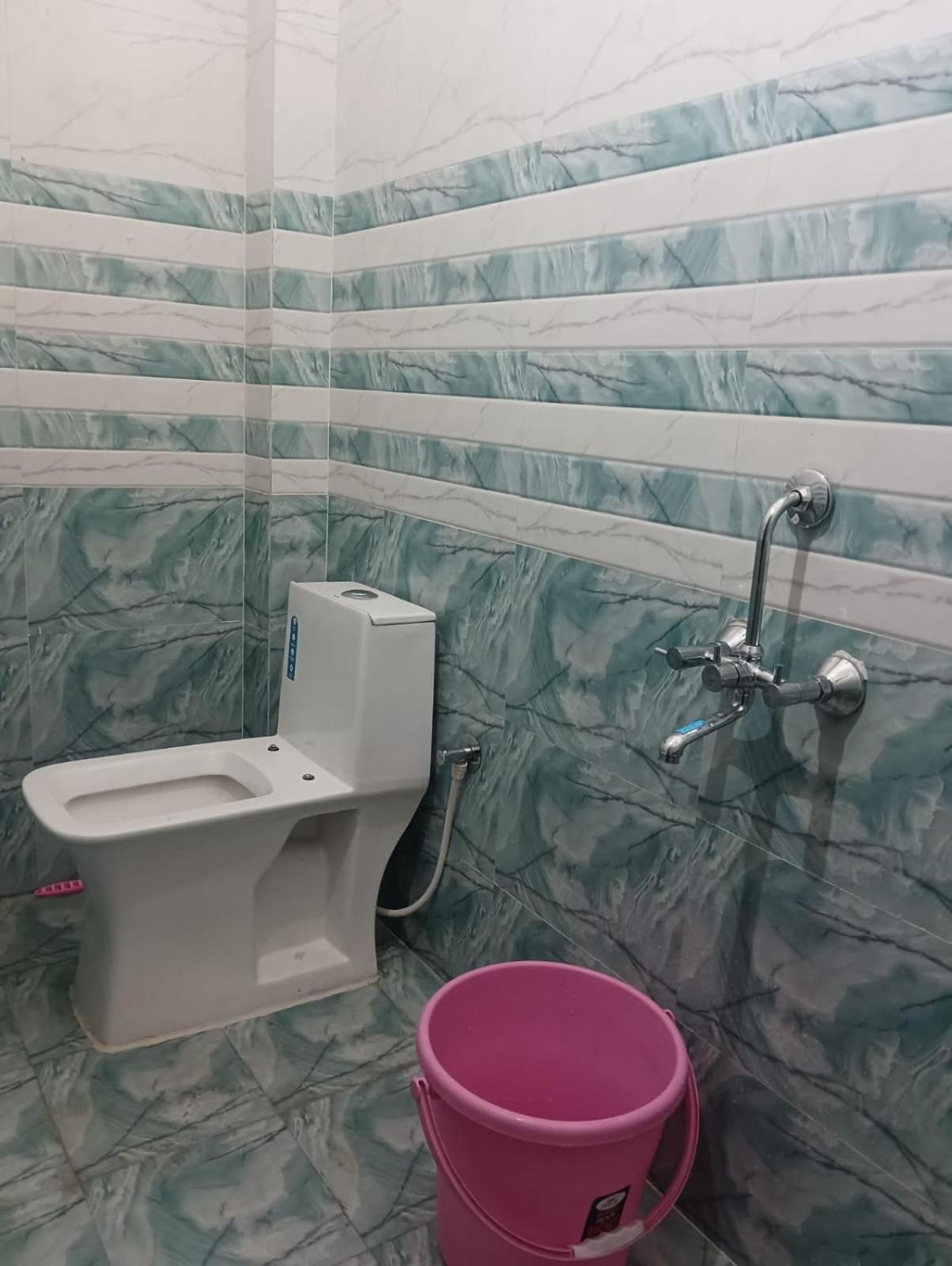 Lakshman Guest House