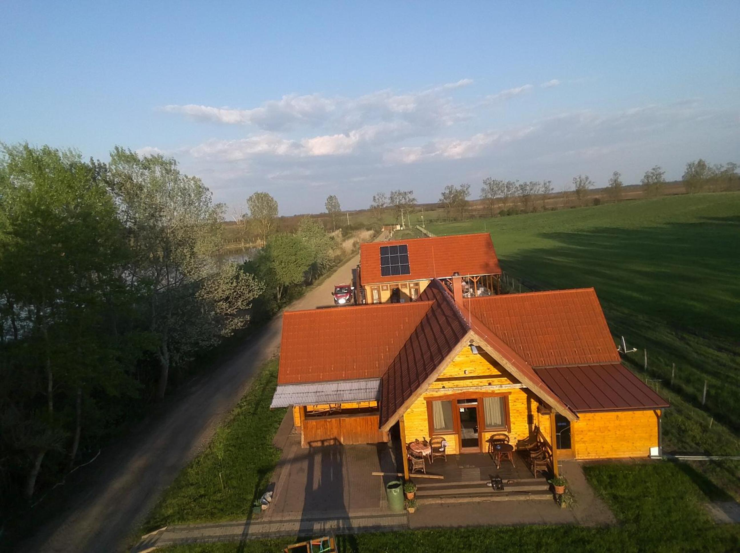 Photo 29