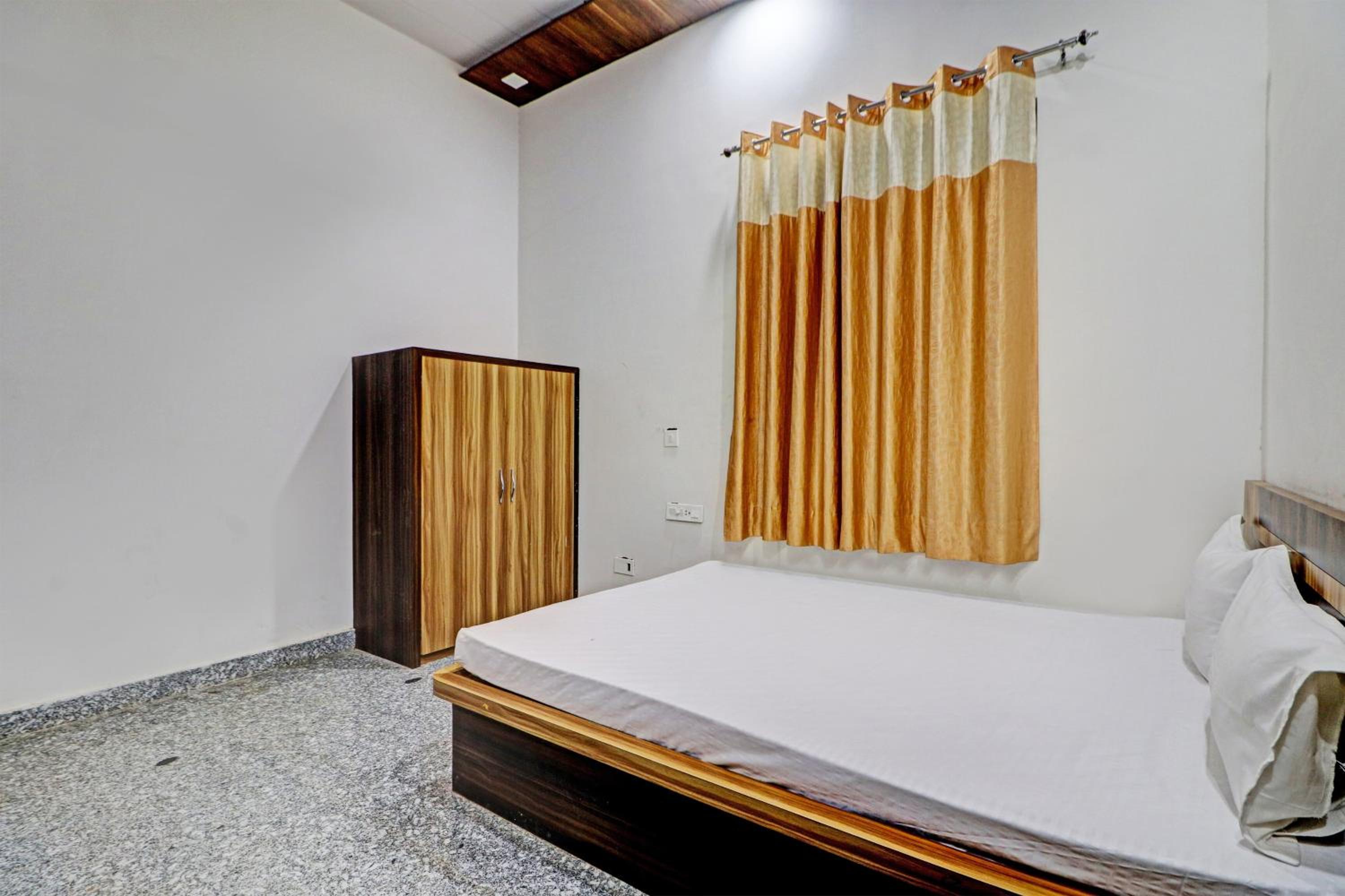 Hotel O Raj Laxmi Hotal kuchaman city view 4